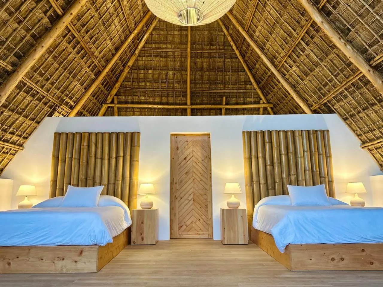 Bungalow - single occupancy - Water Front  in Hotel Bambu