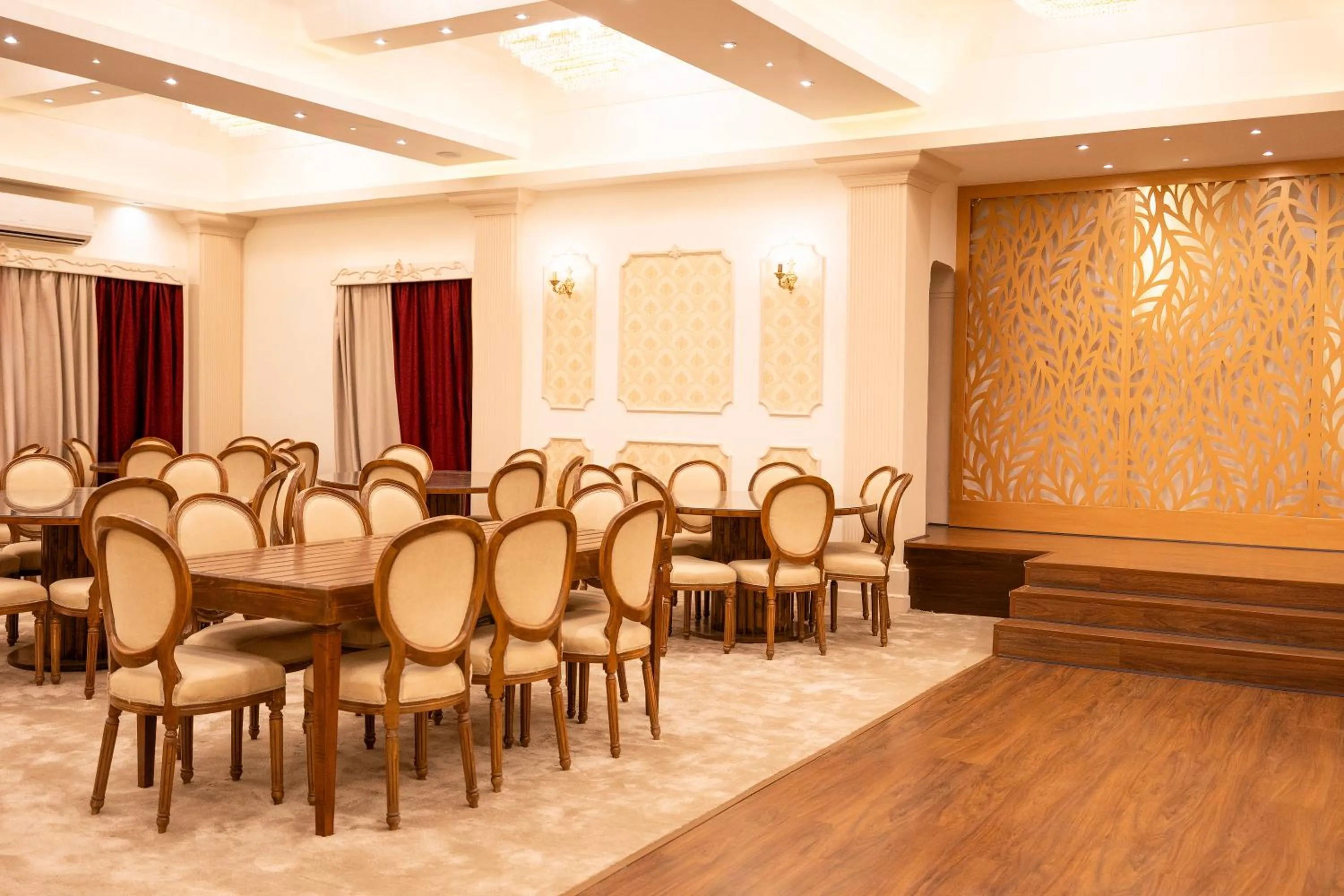 Meeting/conference room in Mar Charbel Hotel Cairo