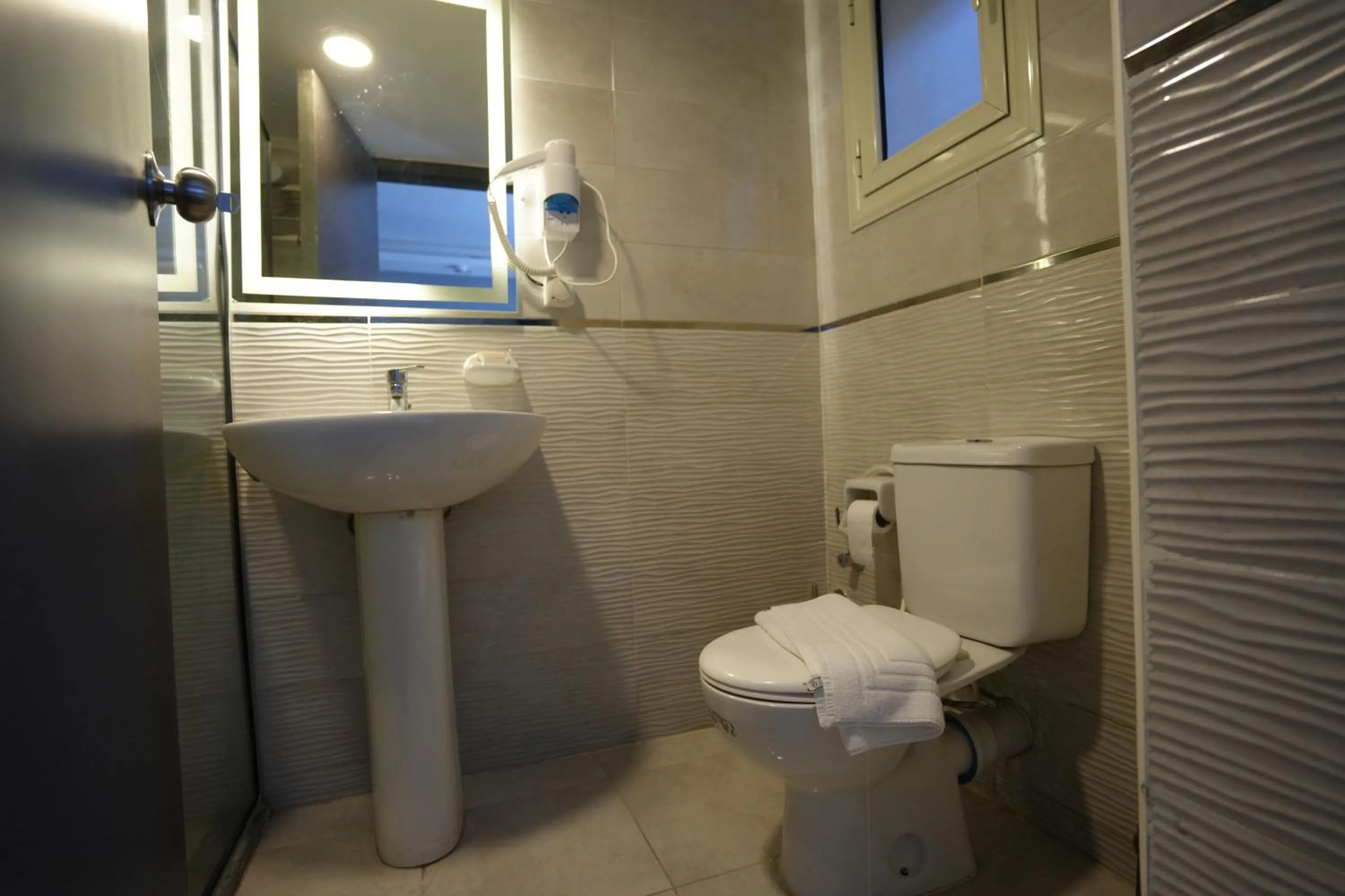 Mar Charbel Hotel Cairo