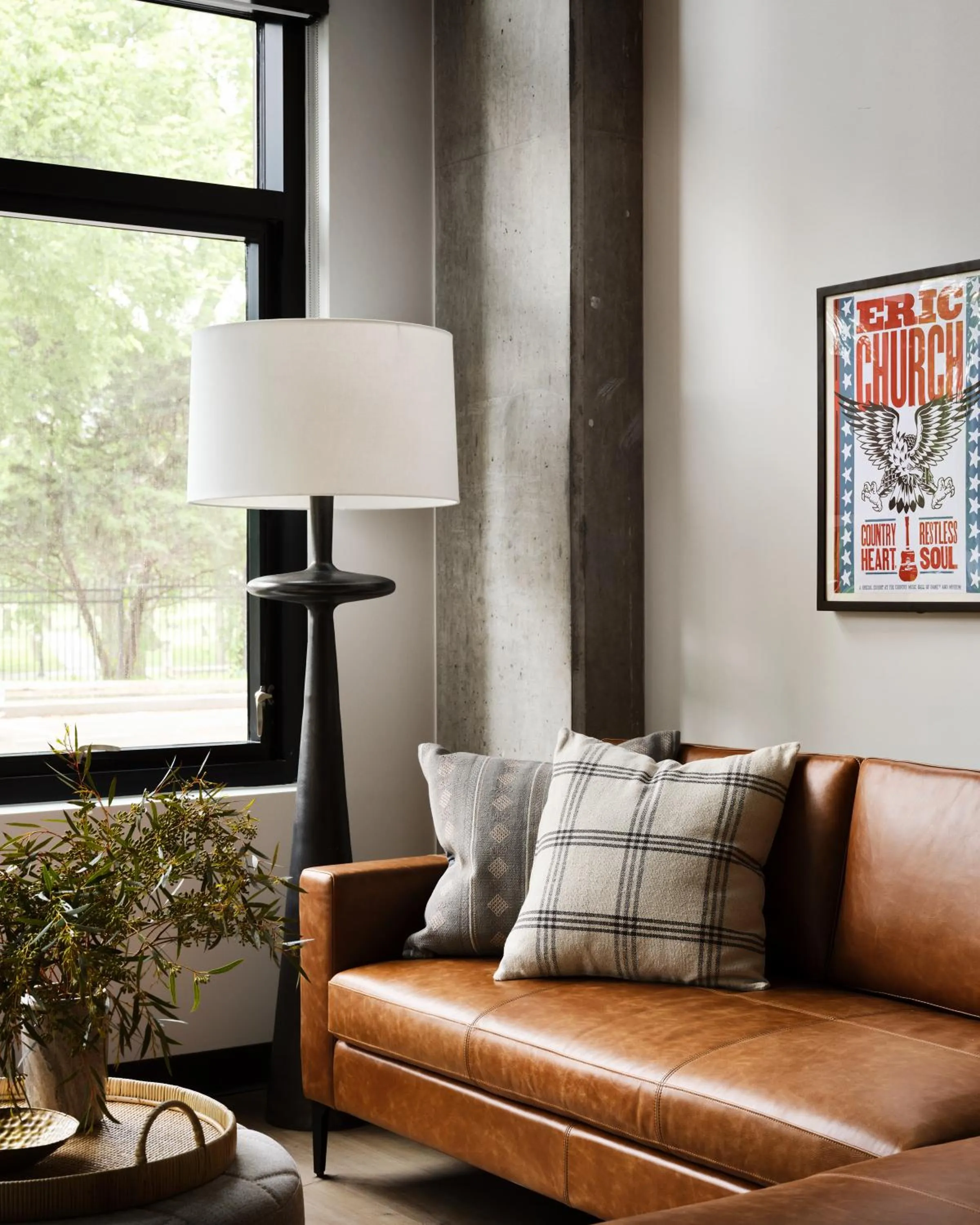 Living room in Memoir Wedgewood Houston