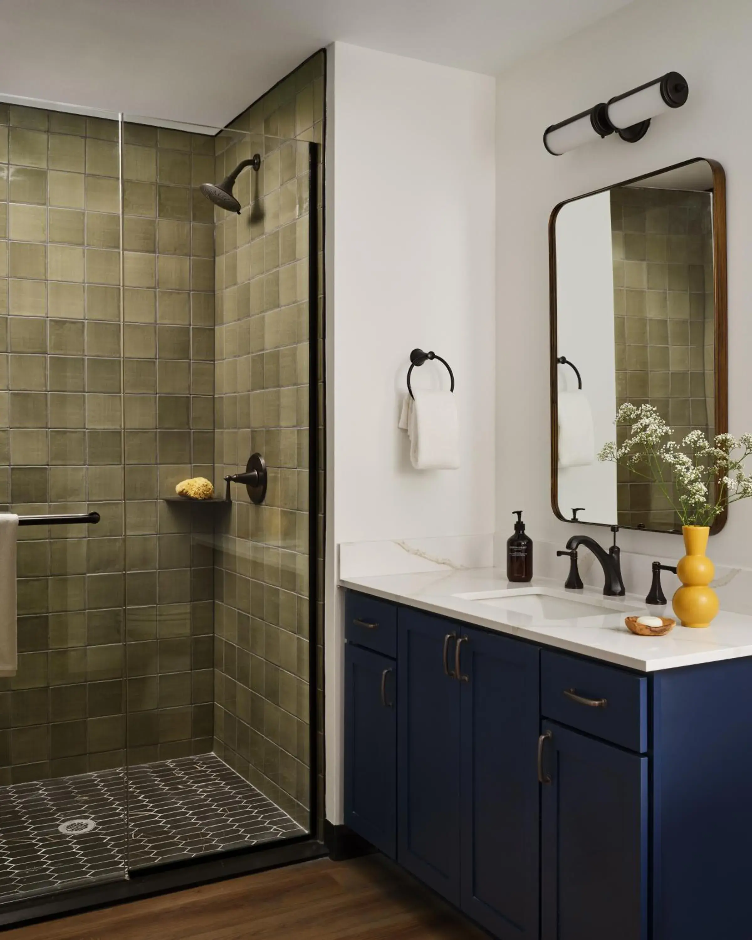 Bathroom in Memoir Wedgewood Houston Bathroom in Memoir Wedgewood Houston