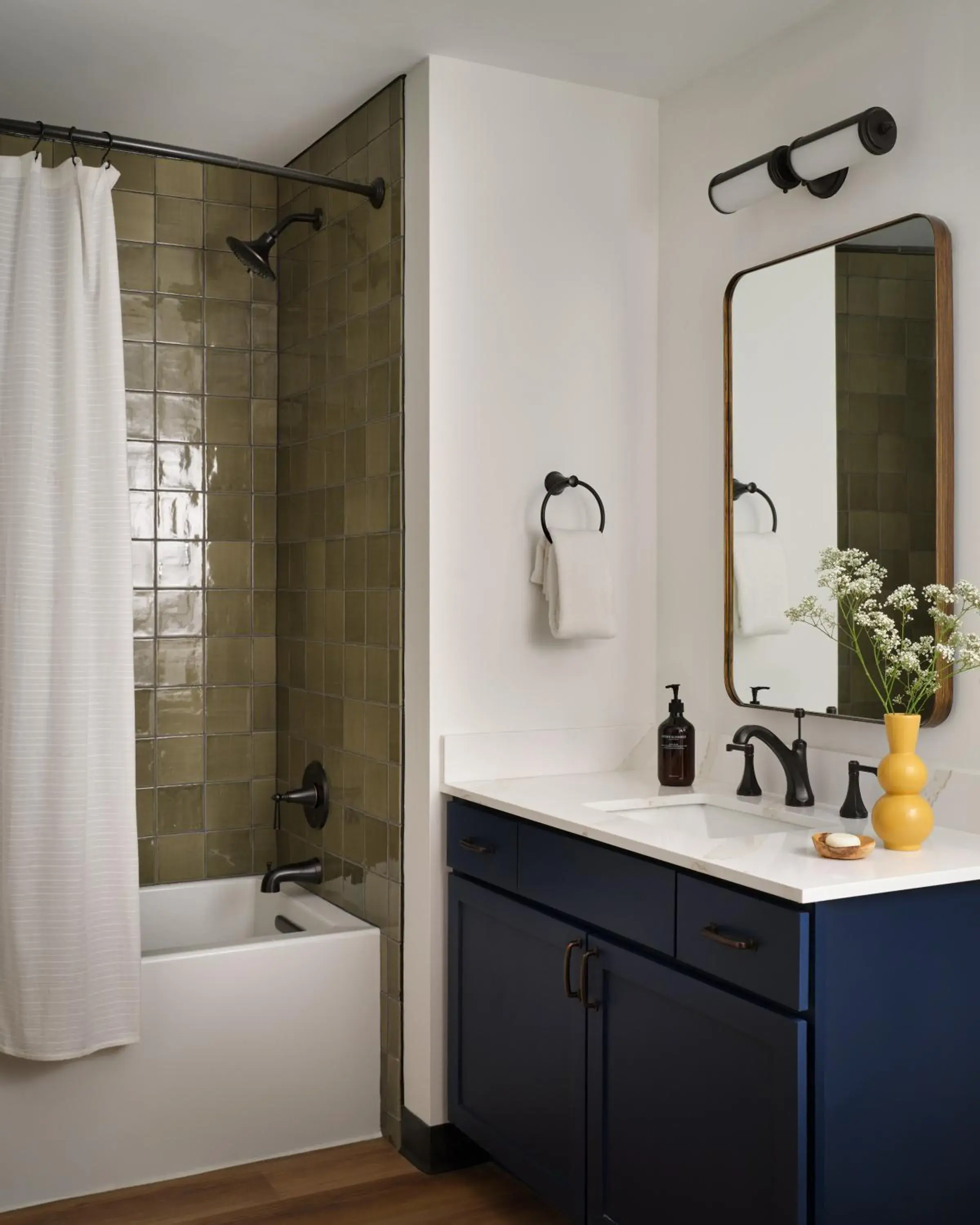 Bathroom in Memoir Wedgewood Houston Bathroom in Memoir Wedgewood Houston