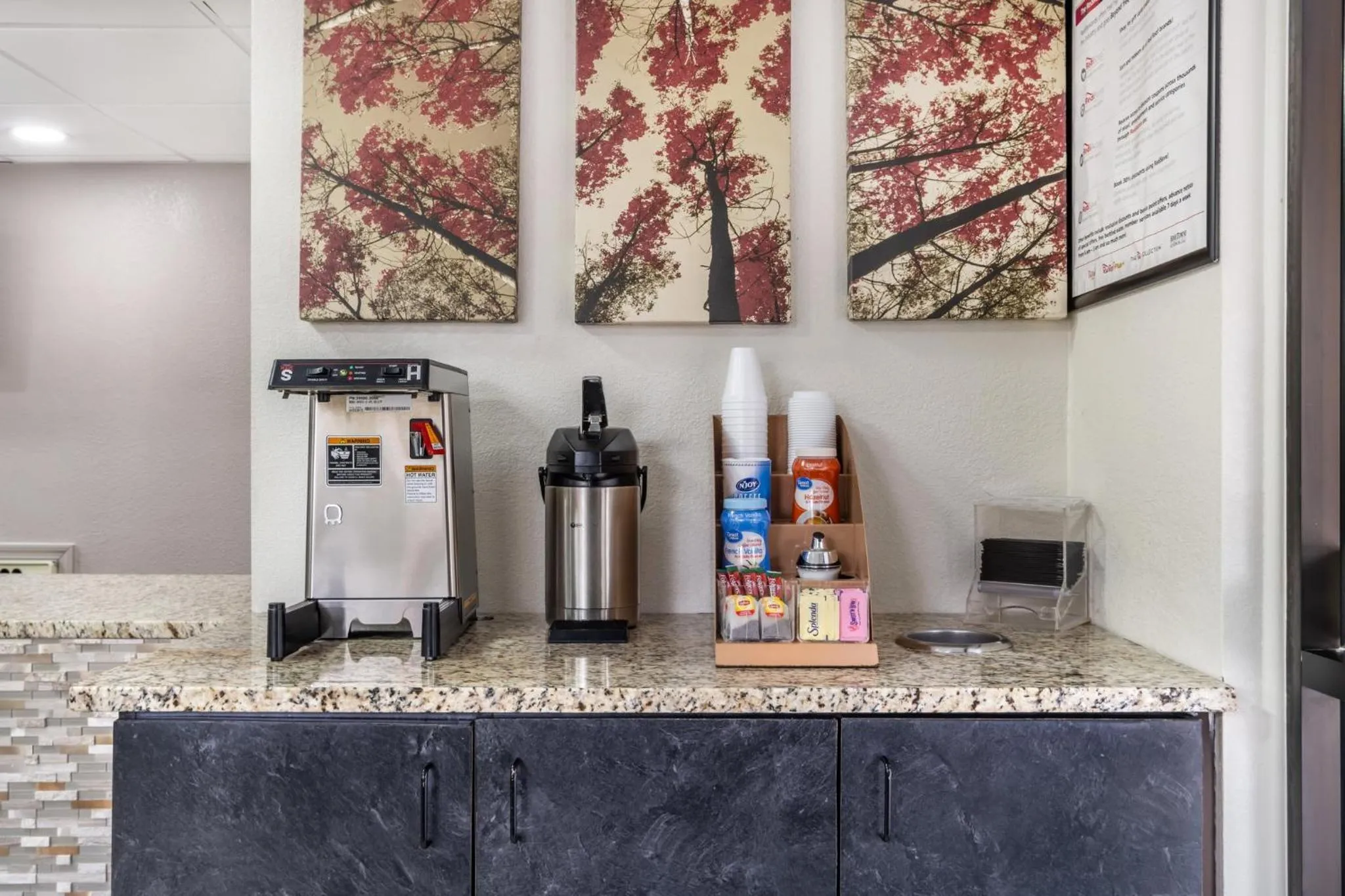 Lobby or reception in HomeTowne Studios by Red Roof Greenville