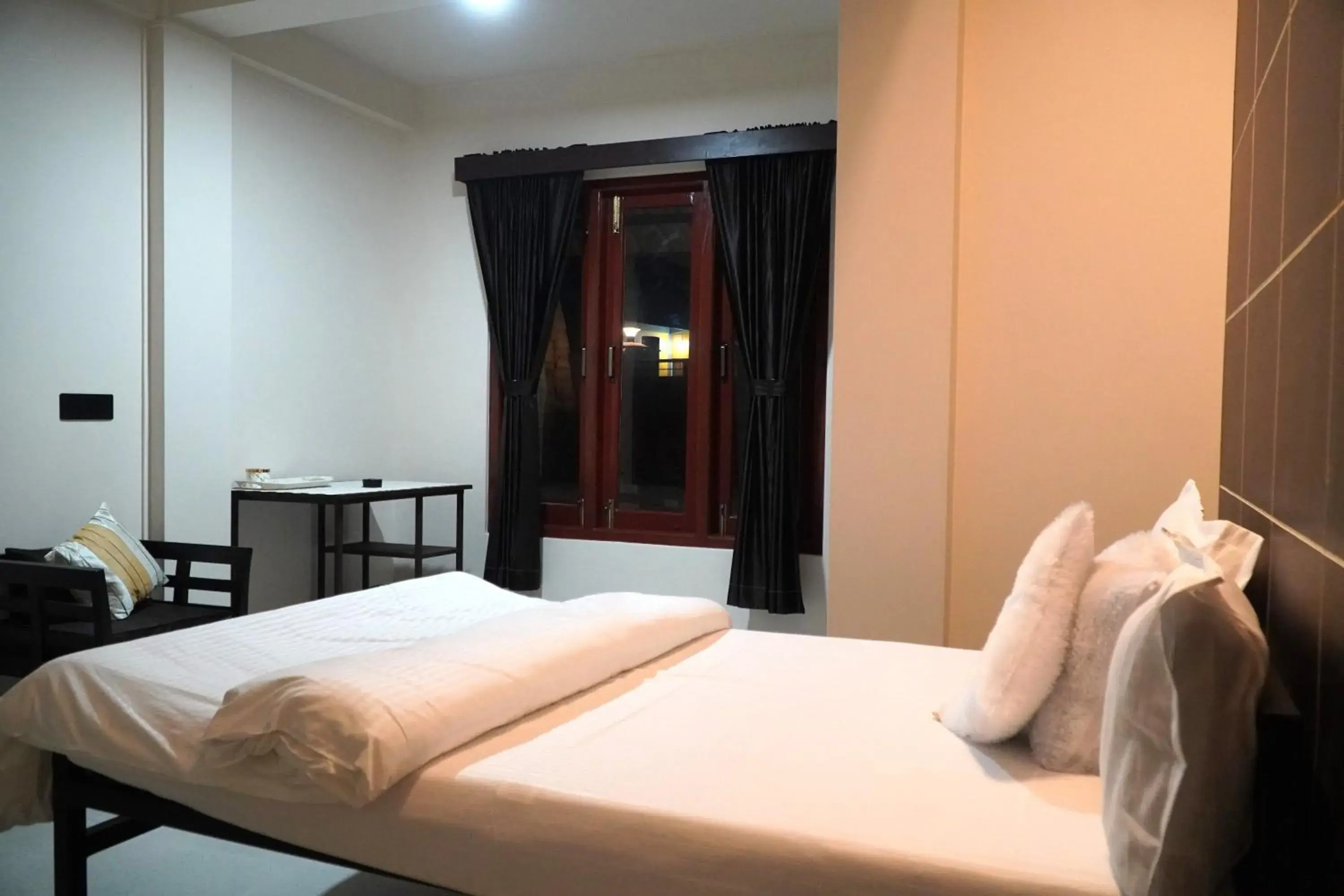 View (from property/room), Bed in ROYALTY GLOBAL HOMESTAY View (from property/room), Bed in ROYALTY GLOBAL HOMESTAY