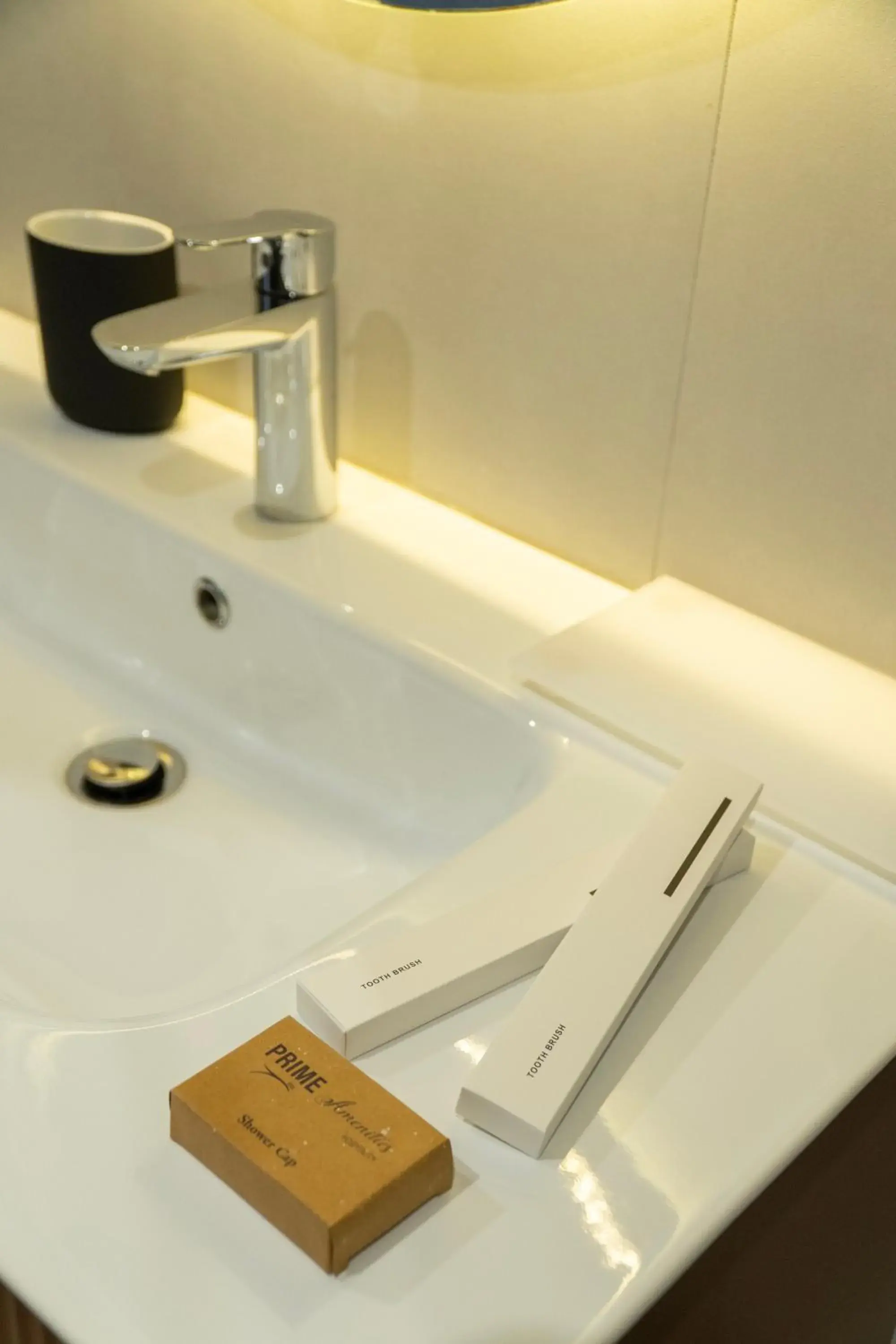 Deluxe Twin Room with Balcony and Sea View in Joelle Premium Hotel Deluxe Twin Room with Balcony and Sea View in Joelle Premium Hotel