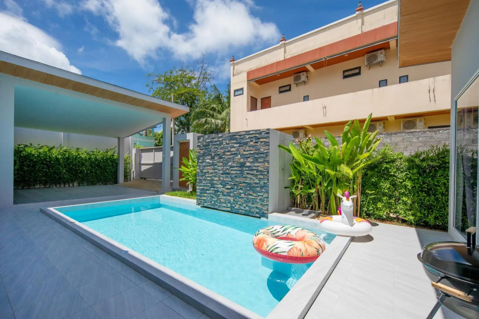 Property building in Sasi Pool Villa Phuket