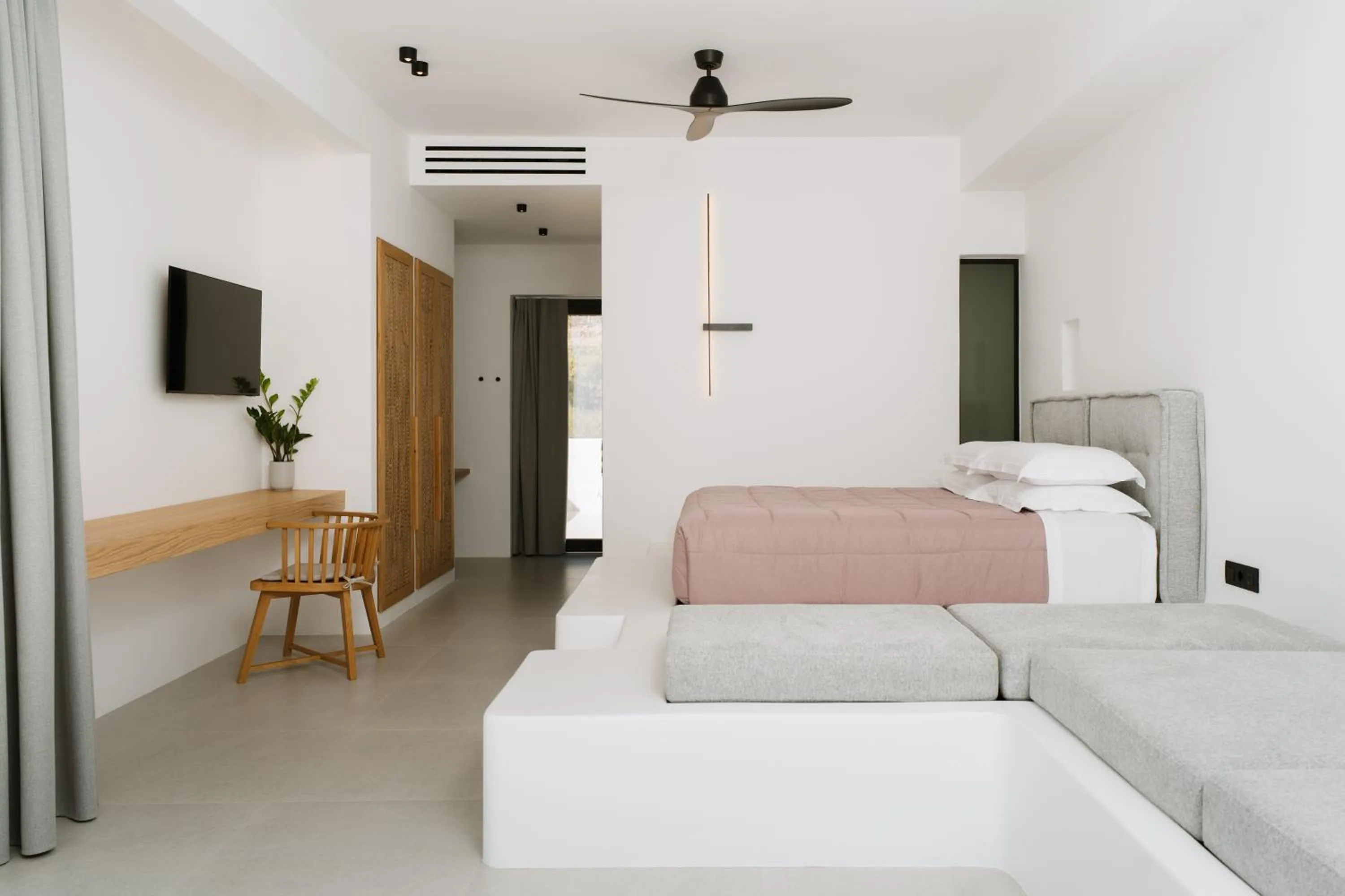 Bed in Ios Bliss