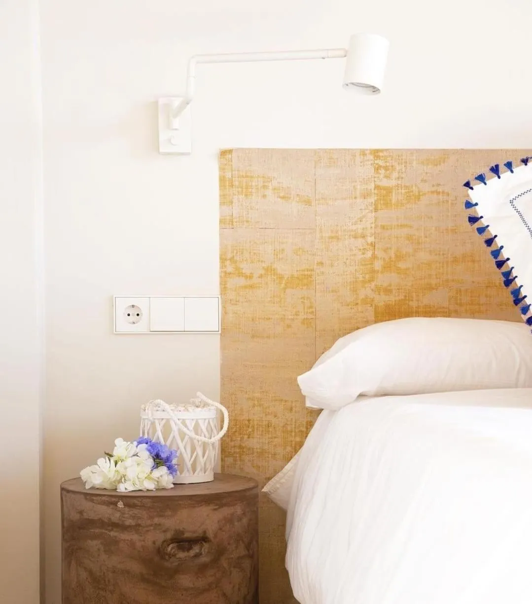 Bed in Hotel Rural El Teular