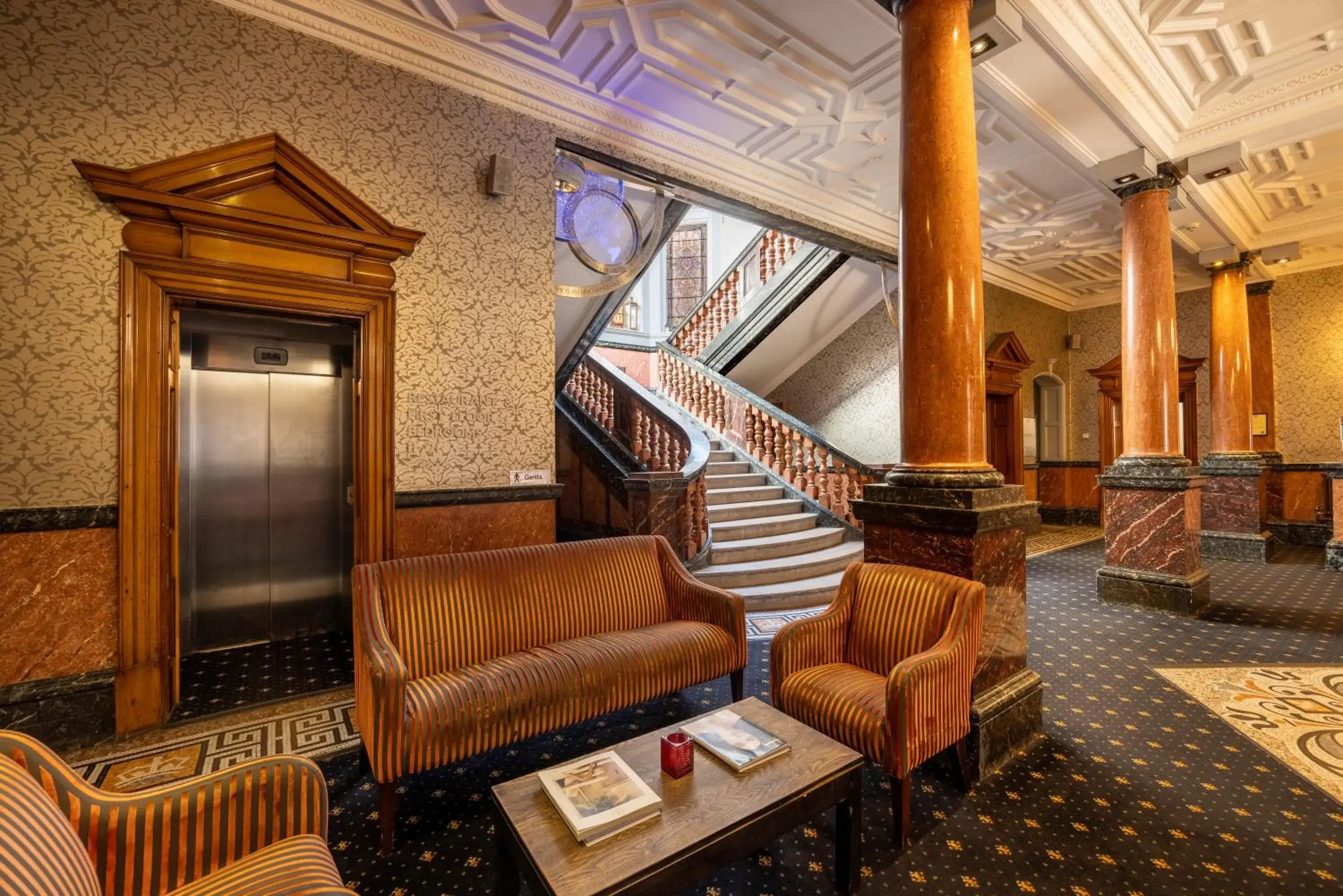 Living room in Cathedral Quarter Hotel - Derby Living room in Cathedral Quarter Hotel - Derby