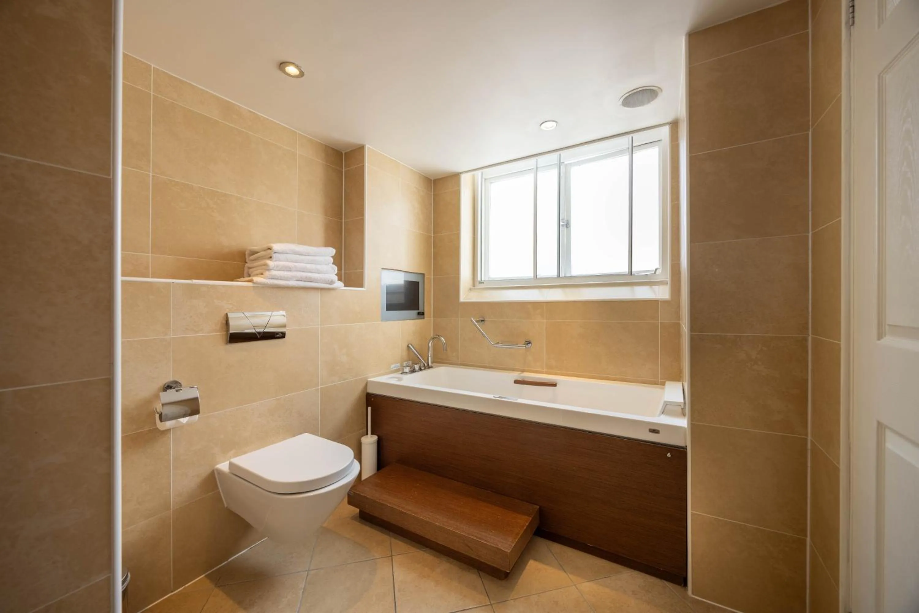 Toilet in Cathedral Quarter Hotel - Derby