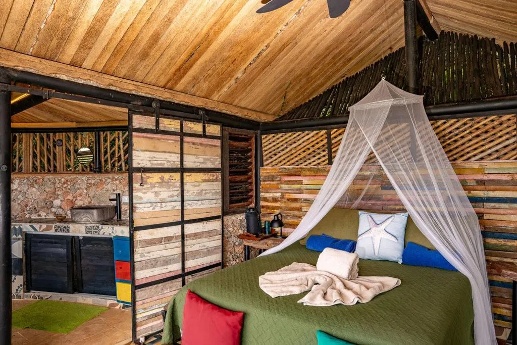 Bed in Casa El Paraiso, Eco Lodge