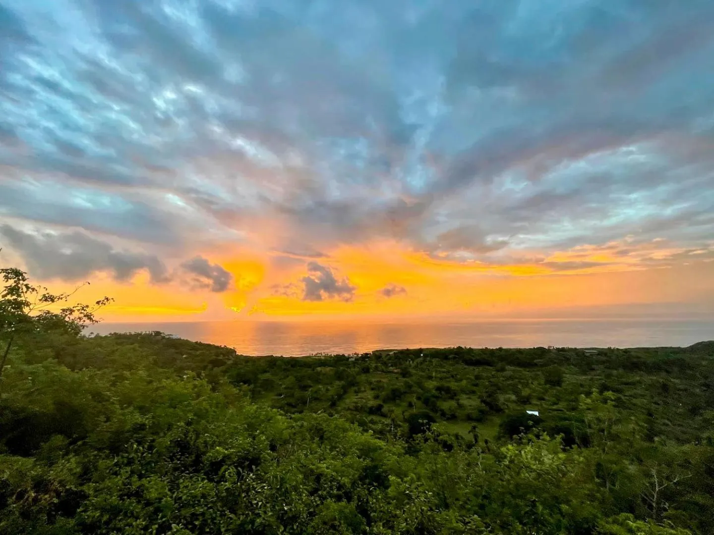 Sunset in Casa El Paraiso, Eco Lodge