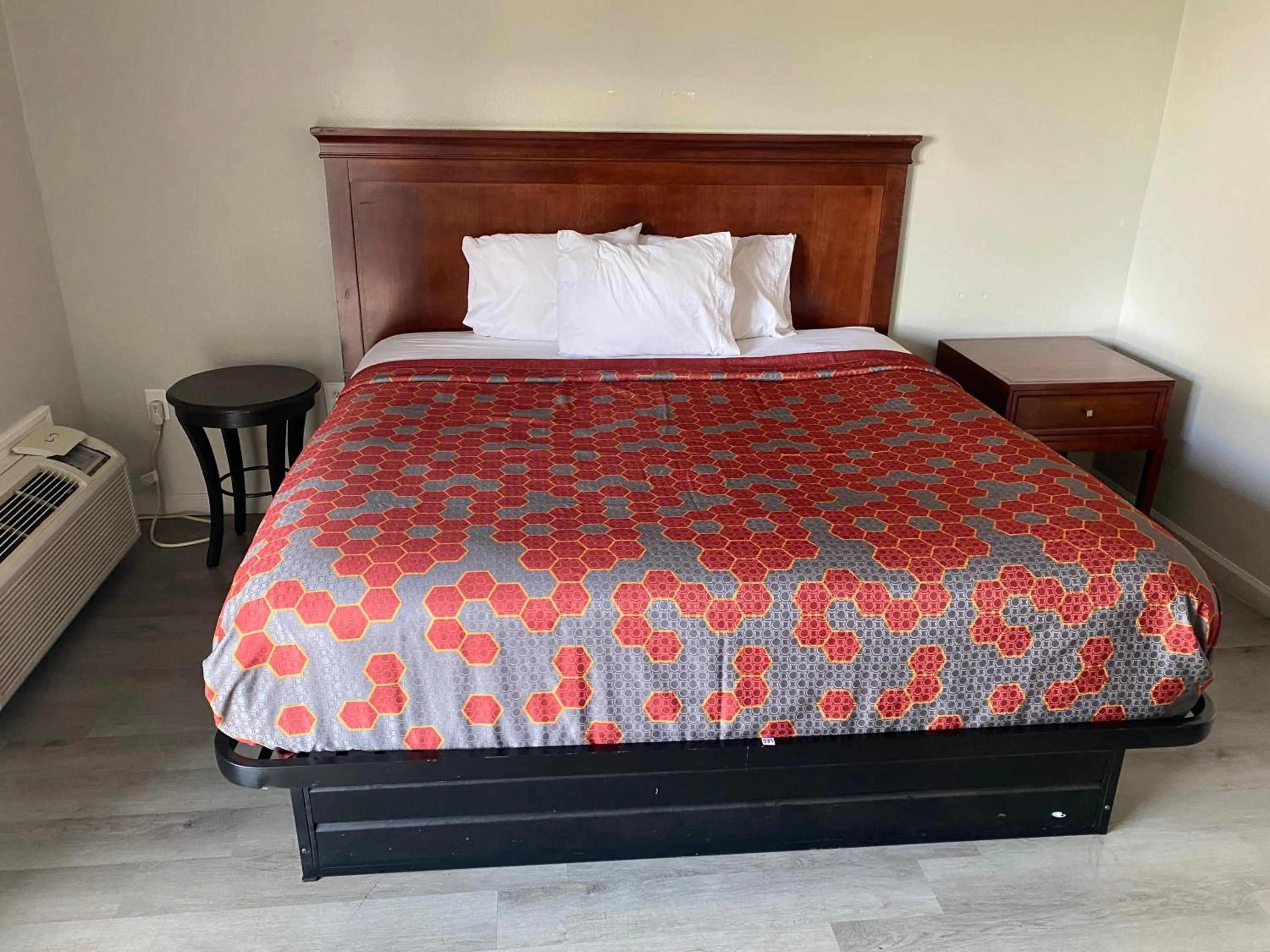 Bed in PASCAGOULA EXTENDED STAY