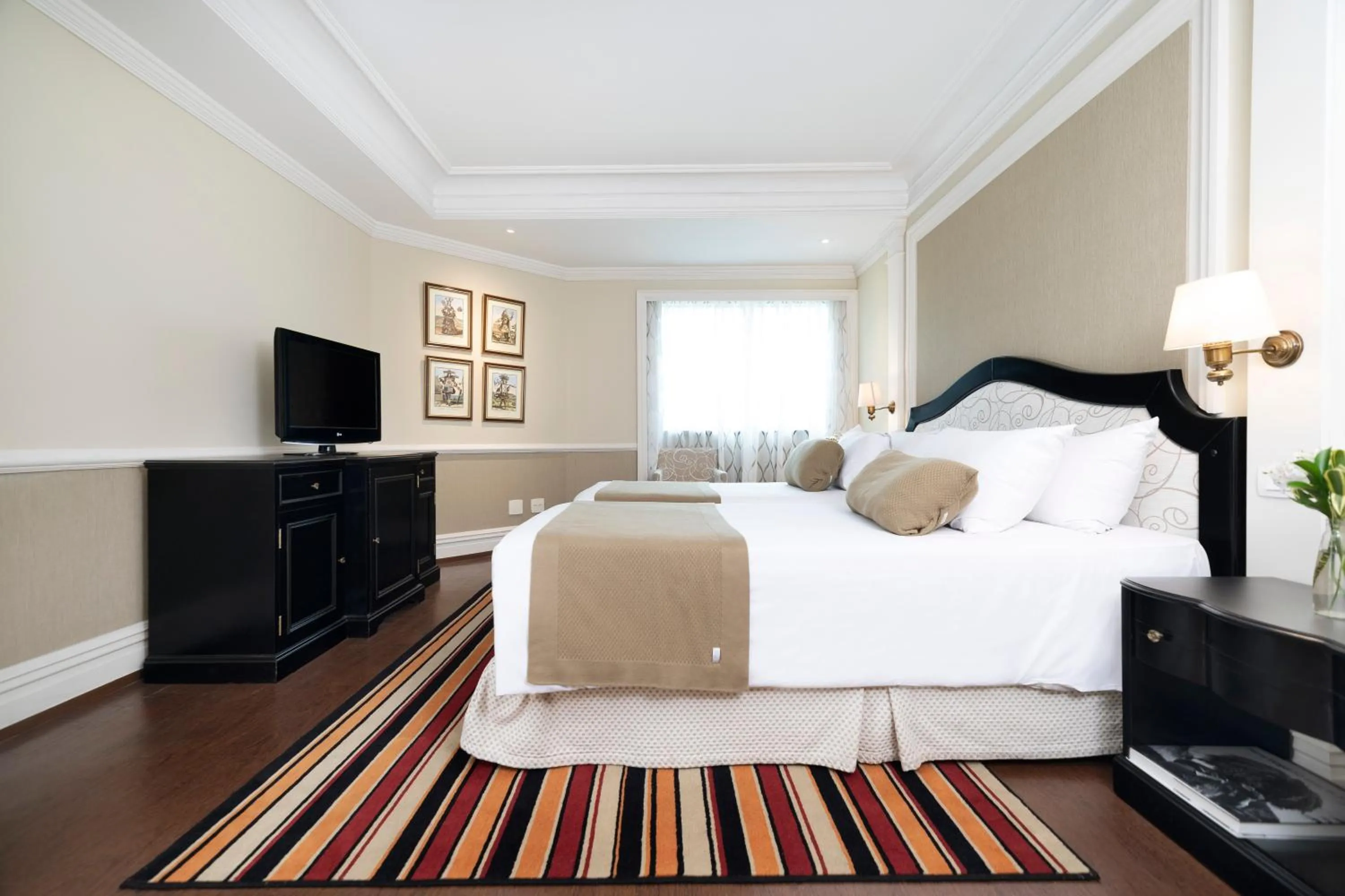 Bed in Grand Mercure Sao Paulo Ibirapuera