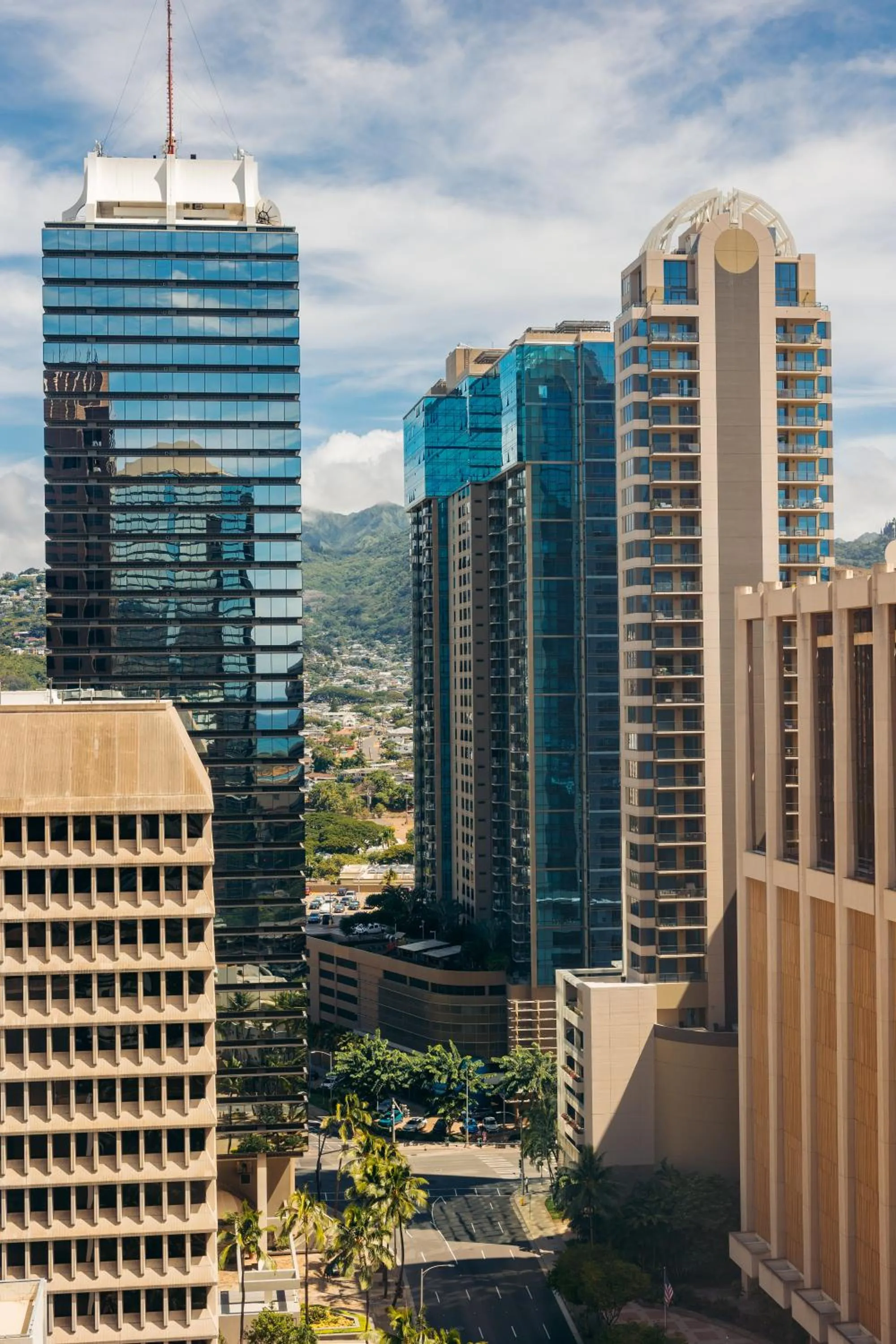 Mountain view in Bishop Suites at Executive Centre