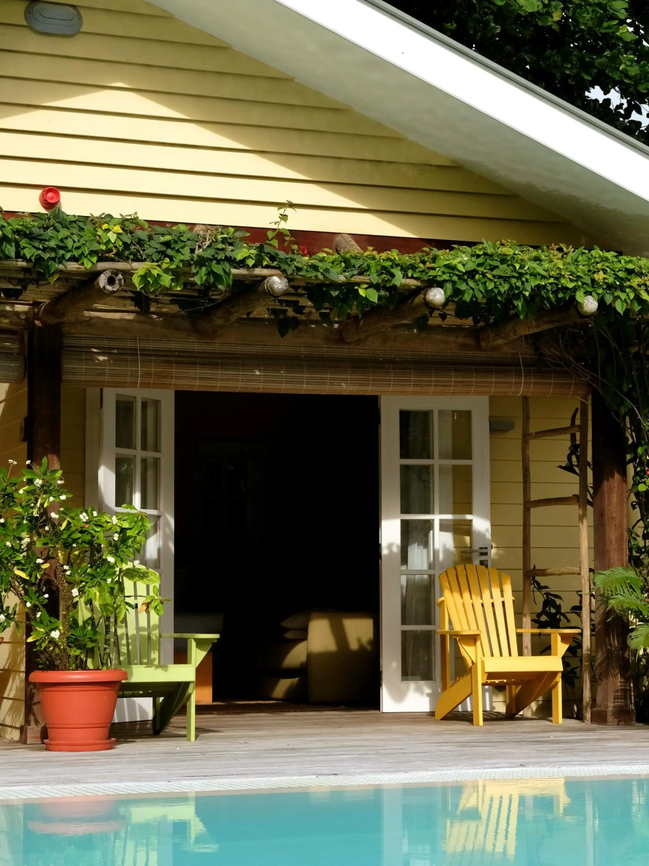 Property building in Residence Praslinoise