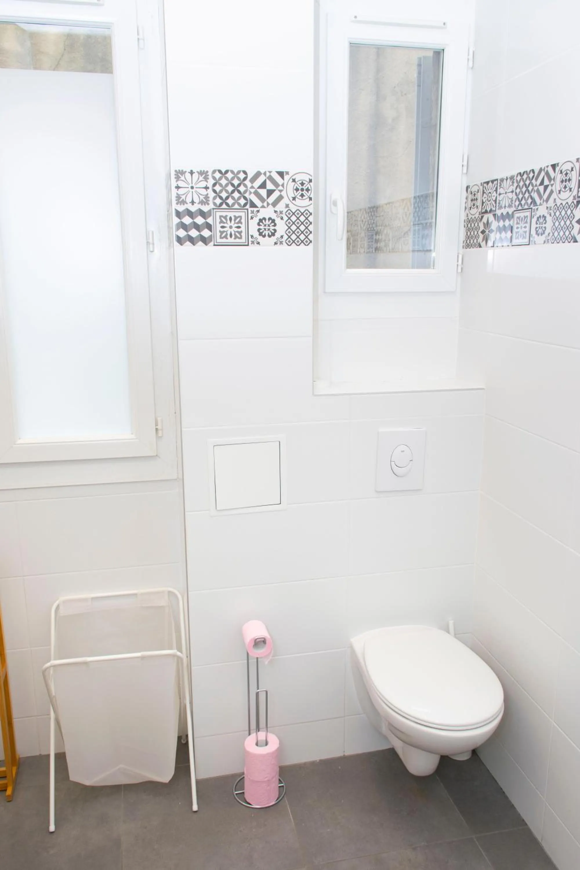 Toilet in Appartement au coeur du Vieux-Port