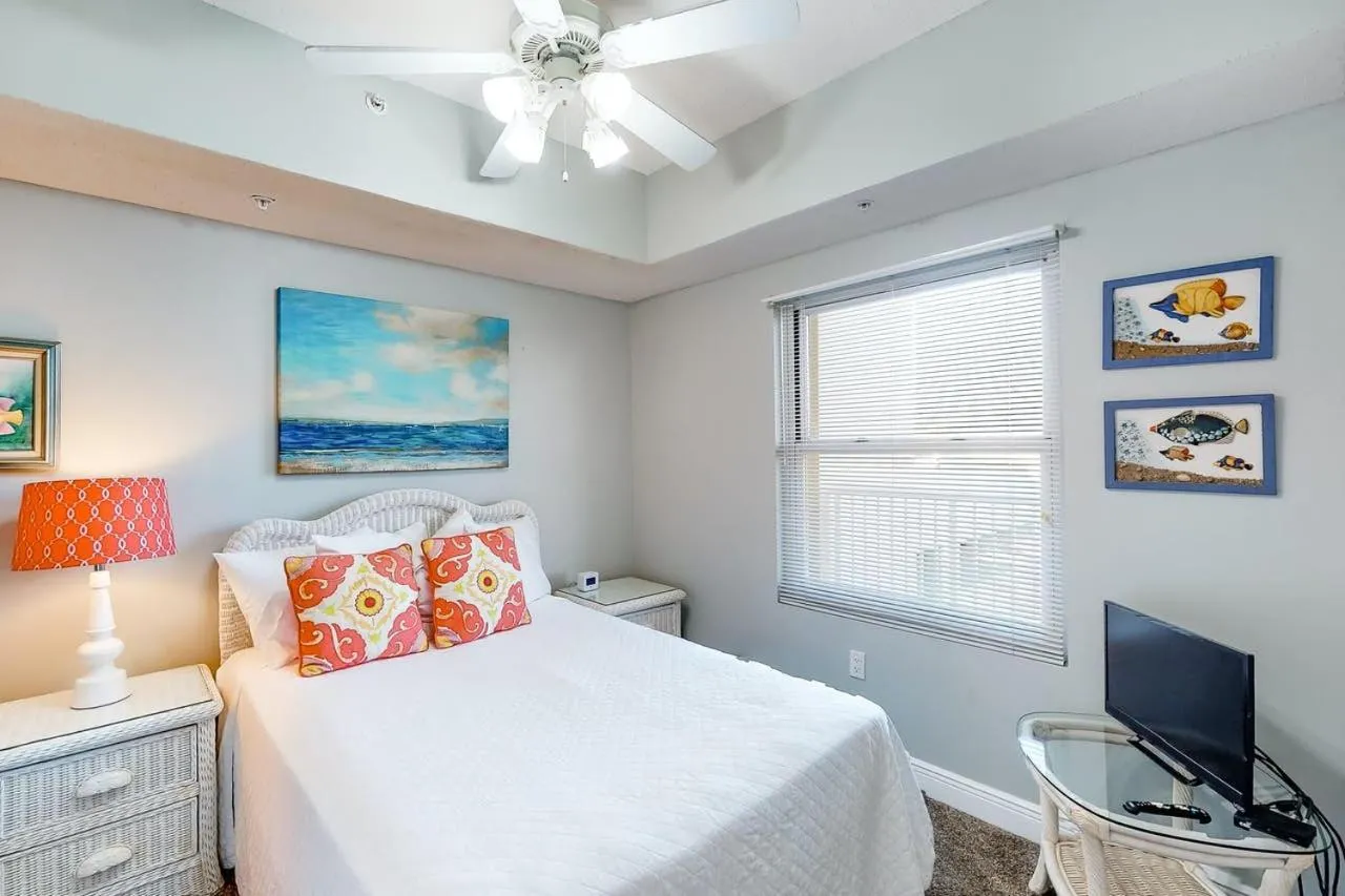 Waters Edge Condominiums