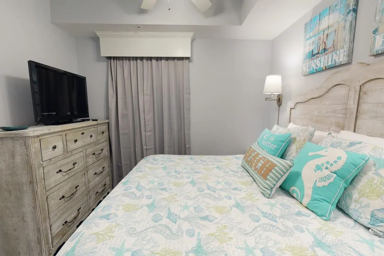 Waters Edge Condominiums