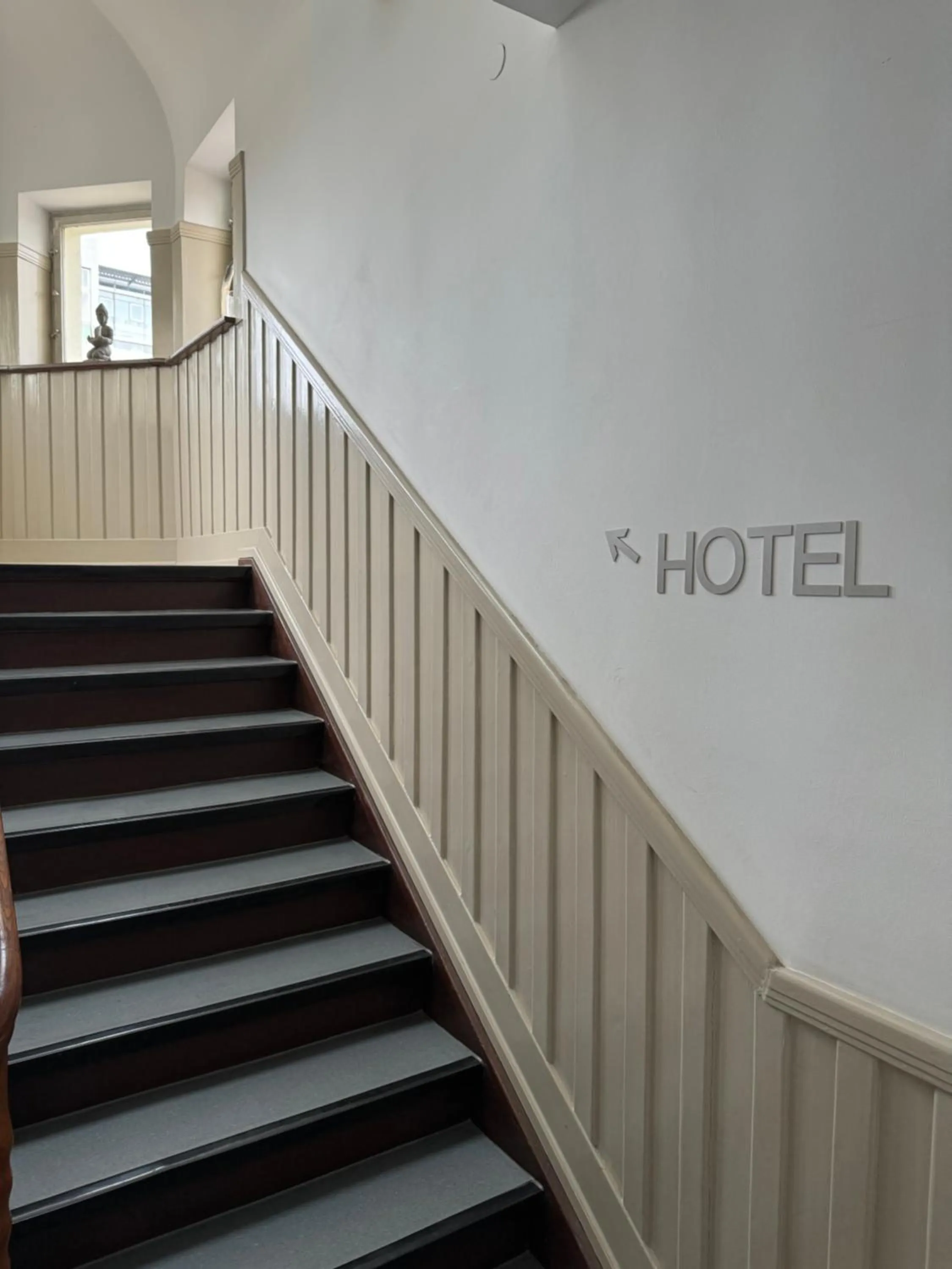 Facade/entrance in Ariston Hotel