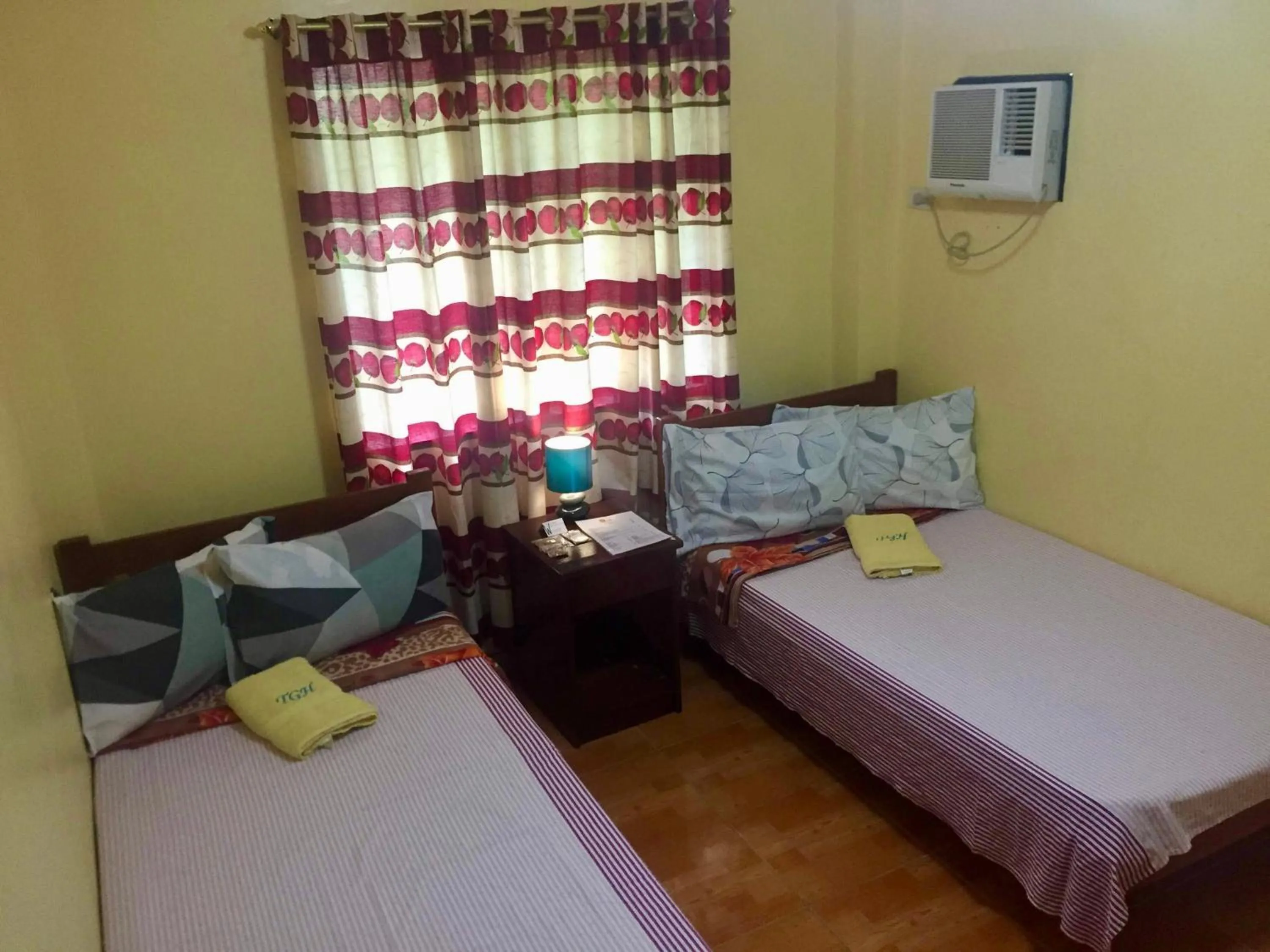 Photo of the whole room, Bed in TGH Guest House Badian