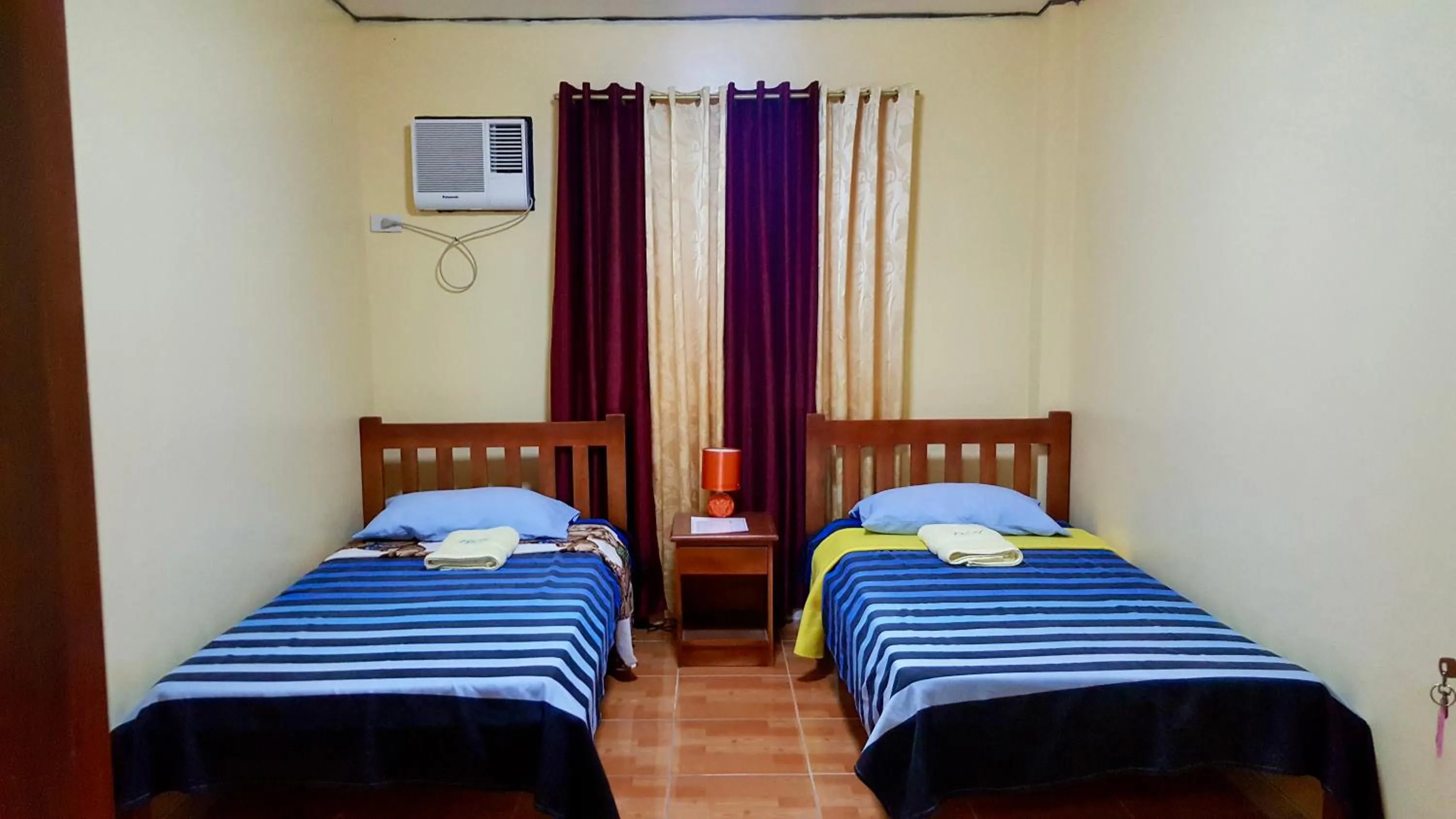 Photo of the whole room, Bed in TGH Guest House Badian