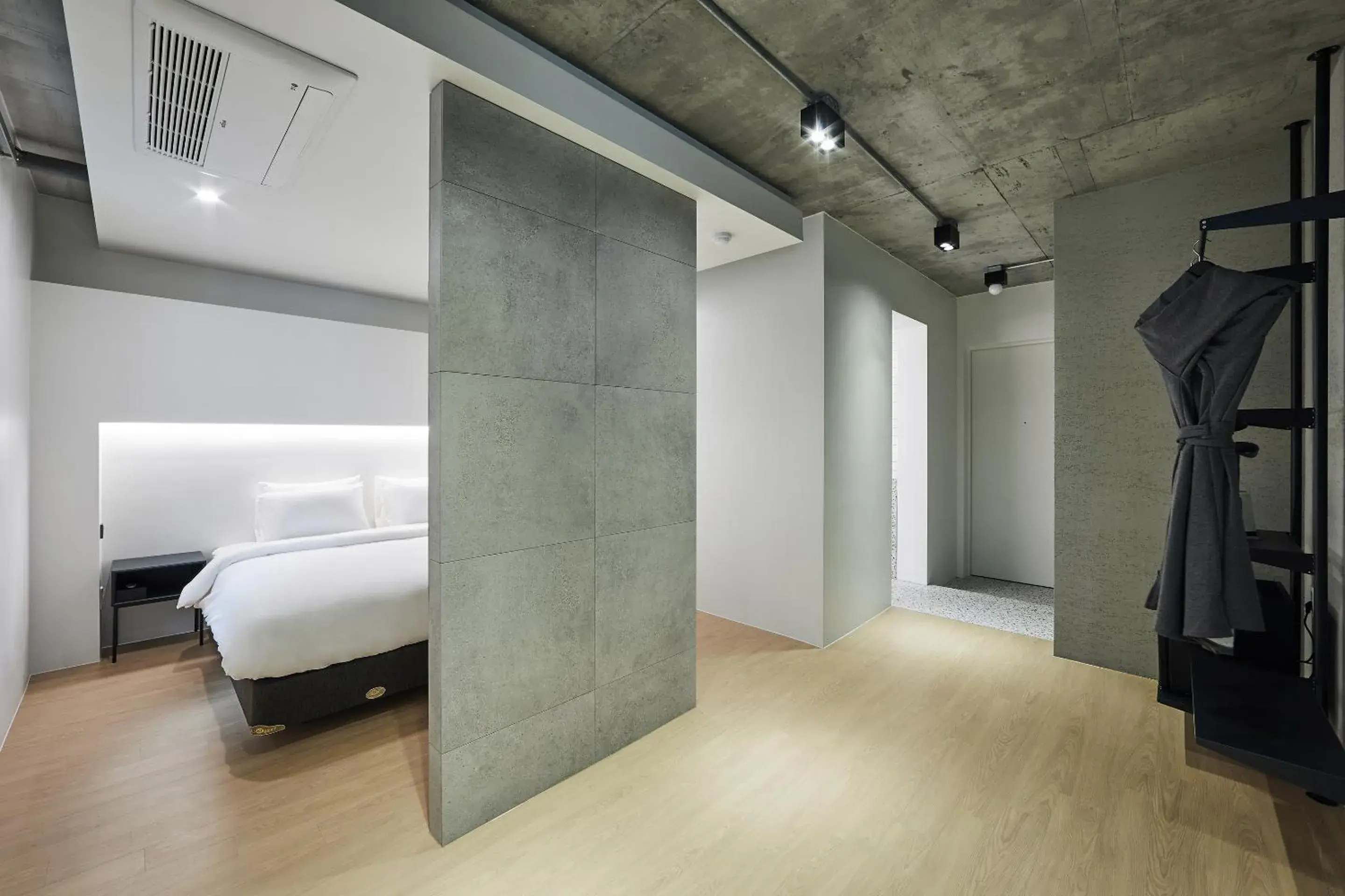 Bed in Hotel Intro Bed in Hotel Intro