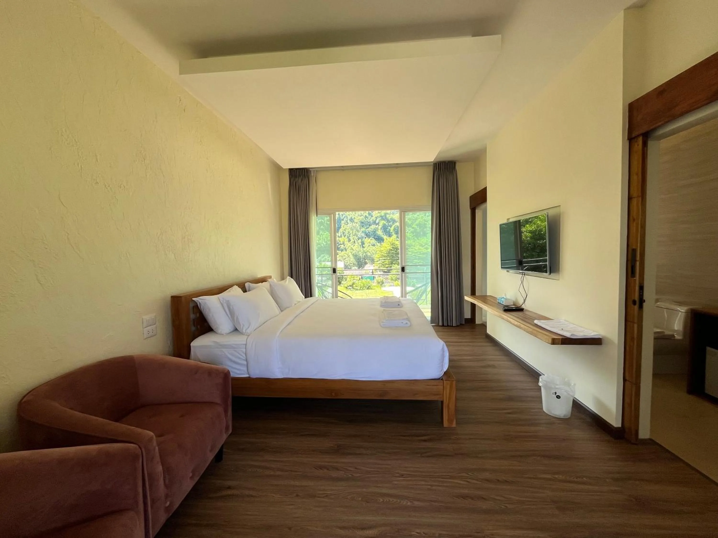 Bed in DOI LUANG SCENE