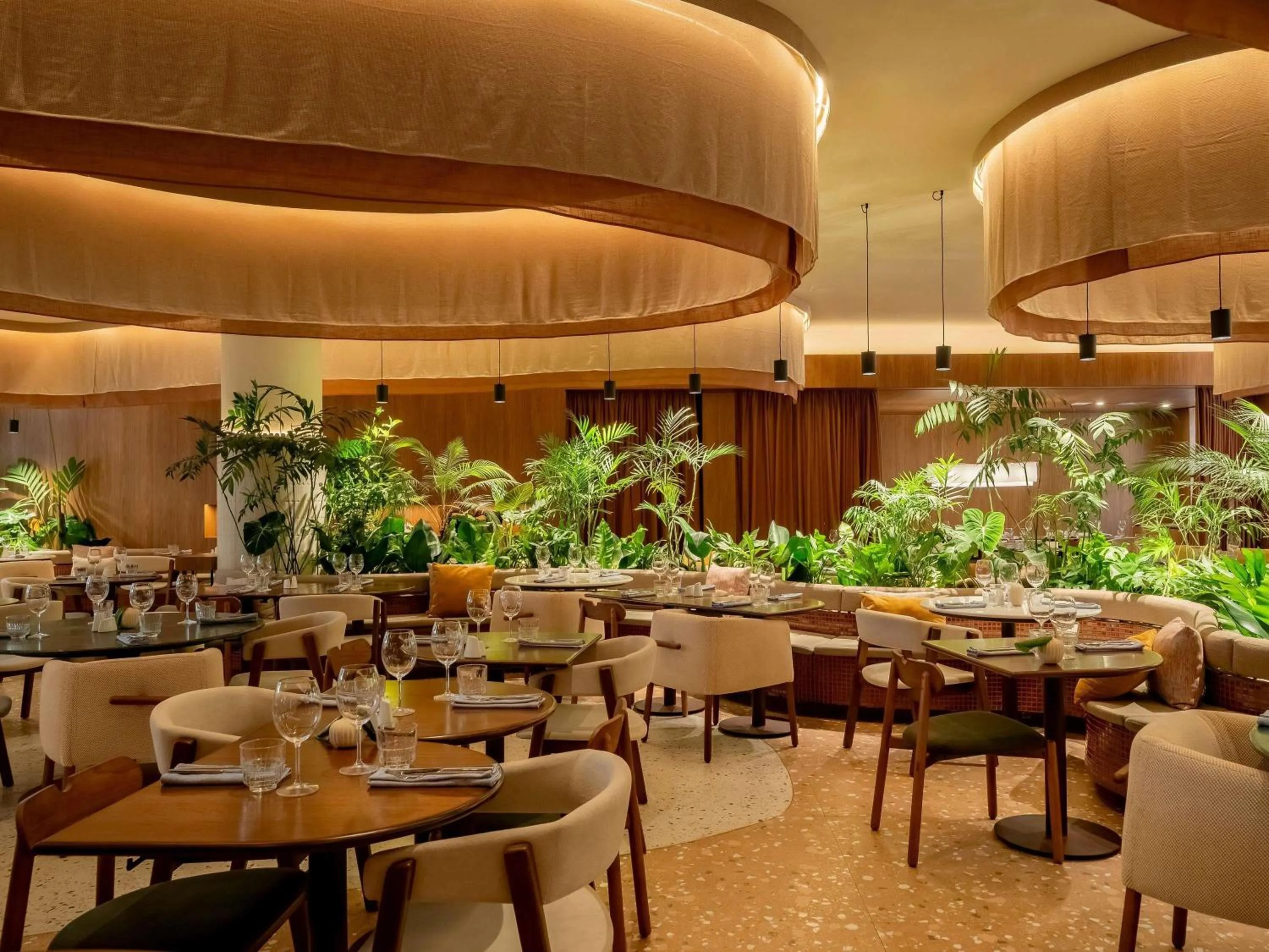 Restaurant/places to eat in Pullman Sao Paulo Ibirapuera