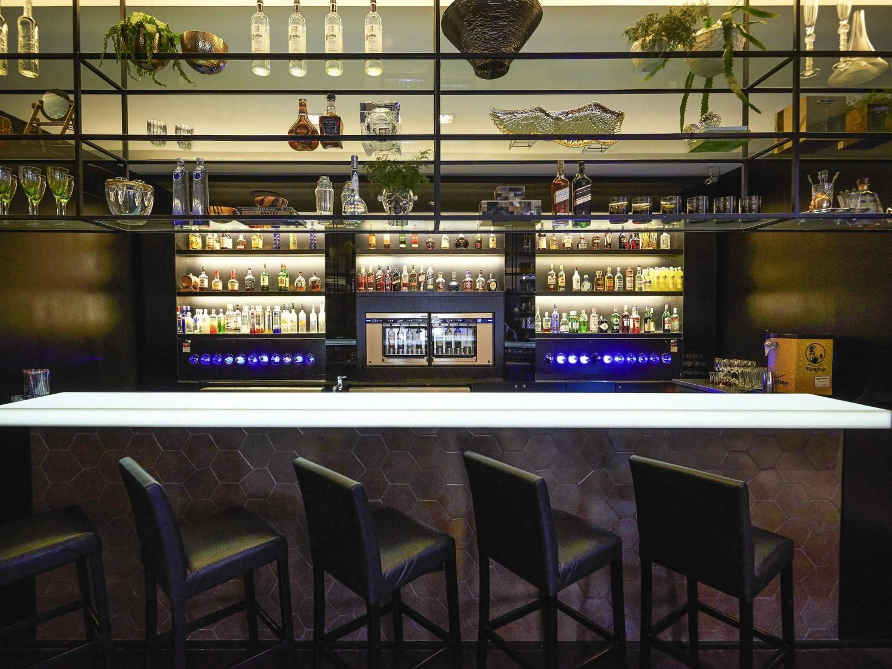 Lounge or bar in Pullman Sao Paulo Ibirapuera