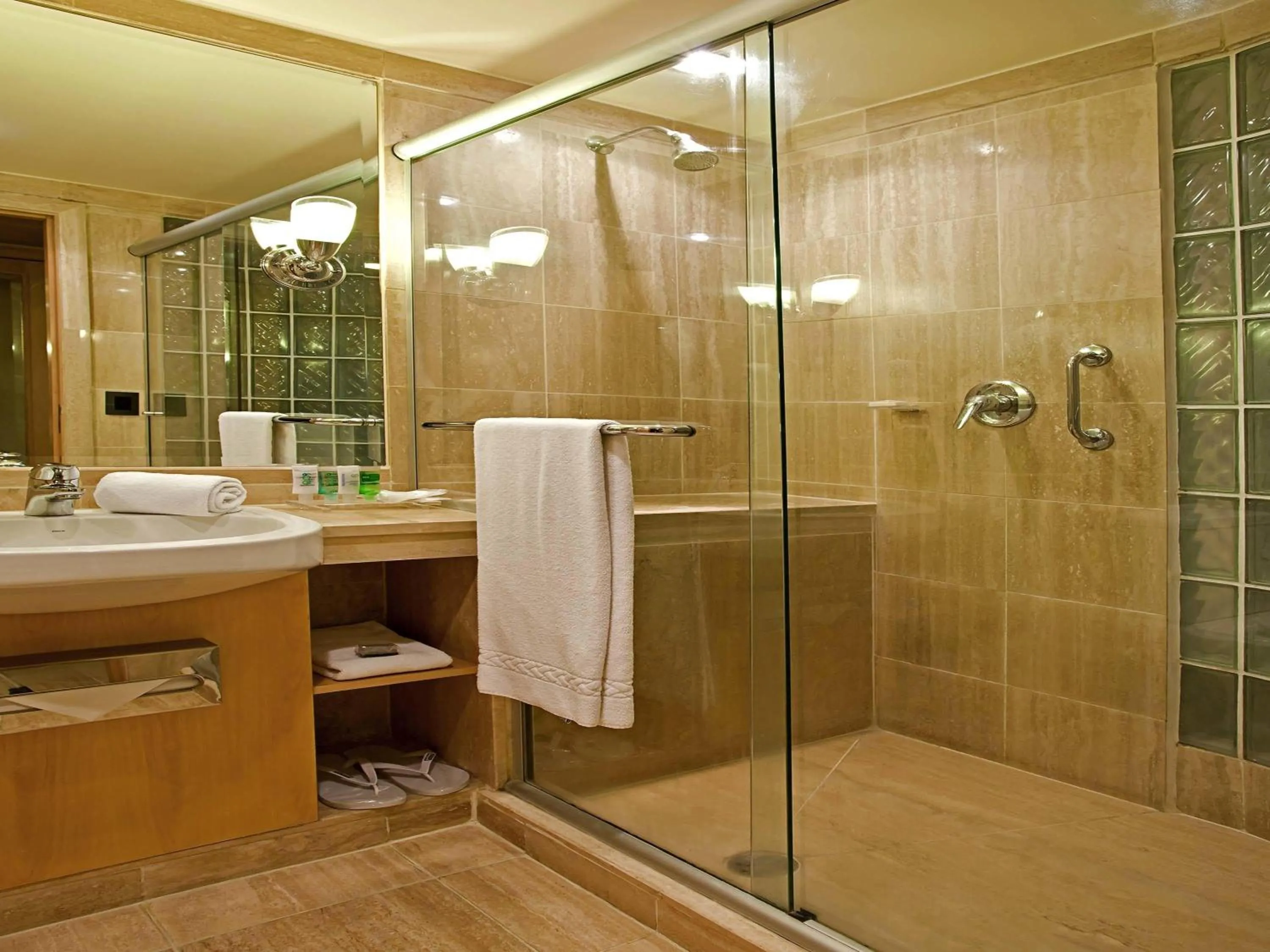 Bedroom in Pullman Sao Paulo Ibirapuera