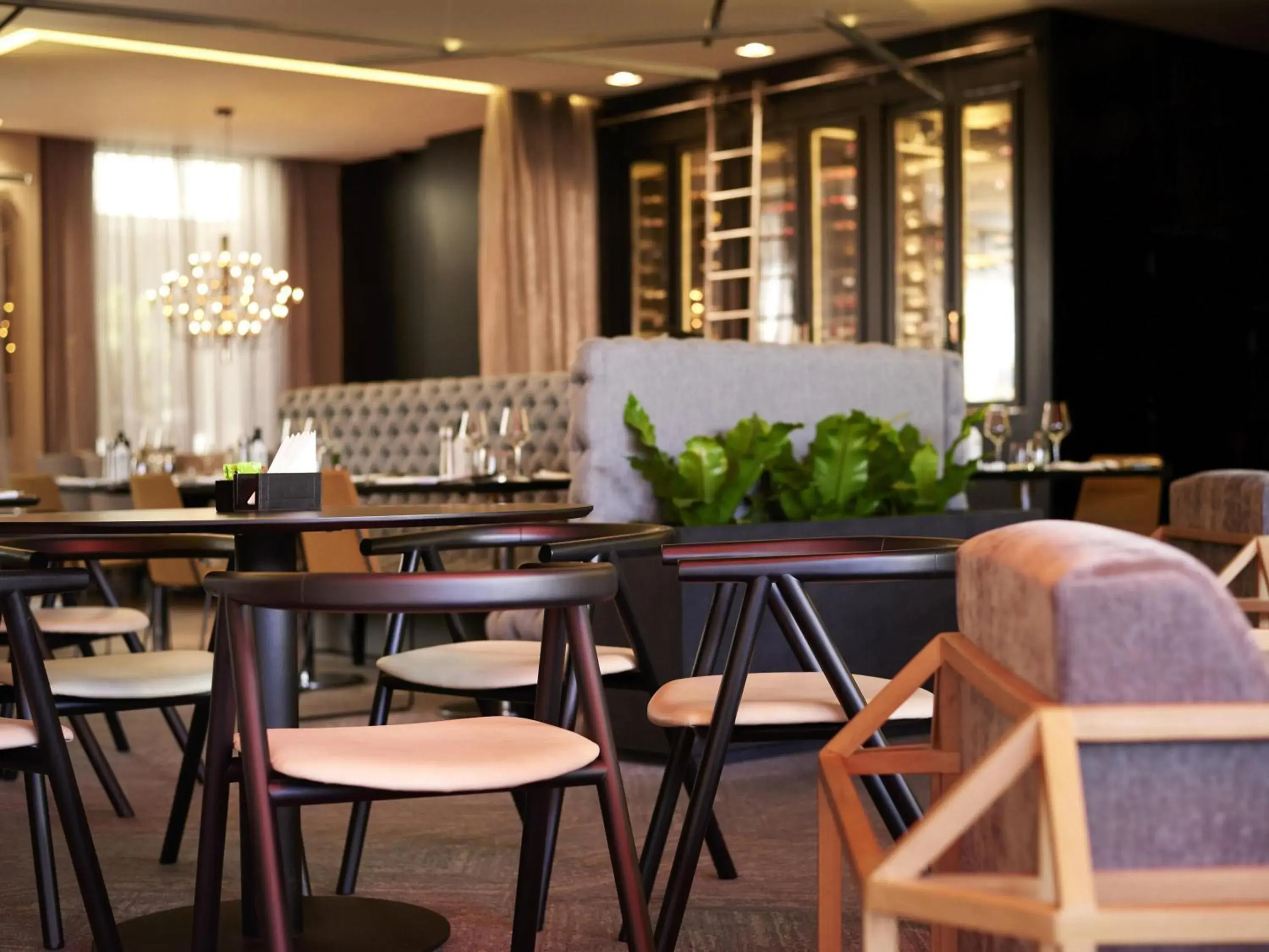 Lounge or bar in Pullman Sao Paulo Ibirapuera Lounge or bar in Pullman Sao Paulo Ibirapuera