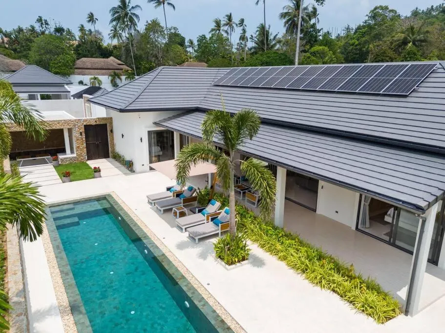 Luxury Balinese Private Pool Villa! KBR12