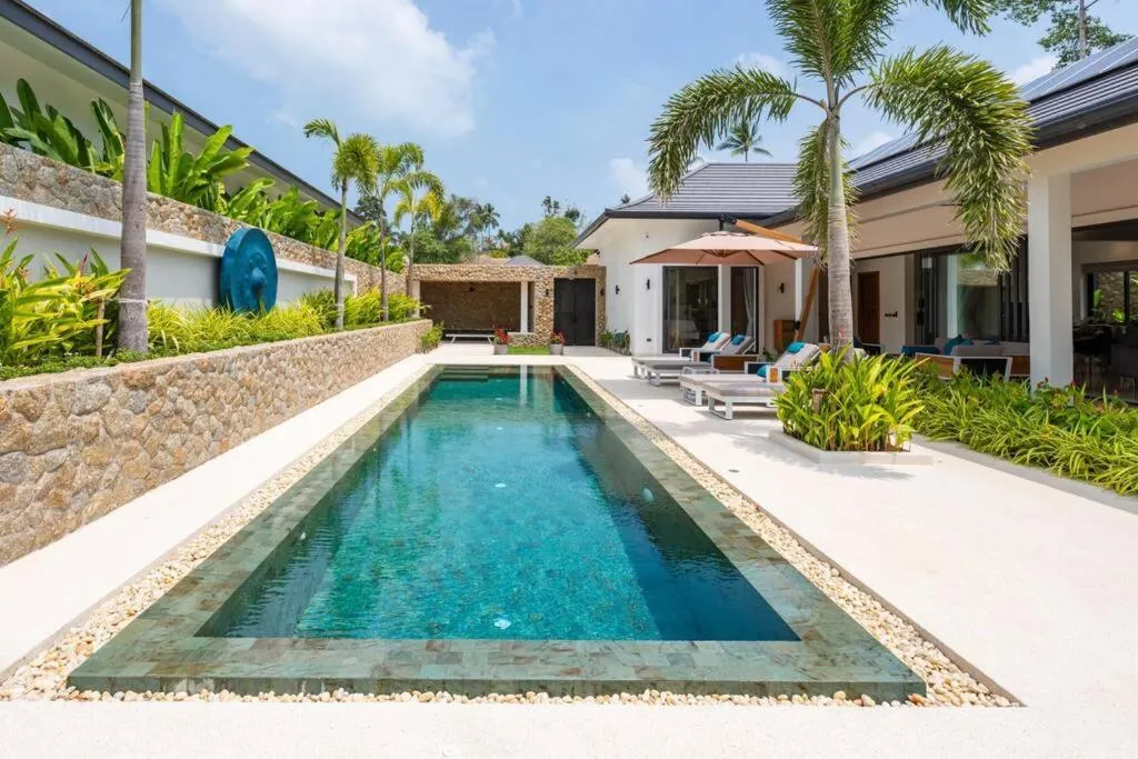 Luxury Balinese Private Pool Villa! KBR12