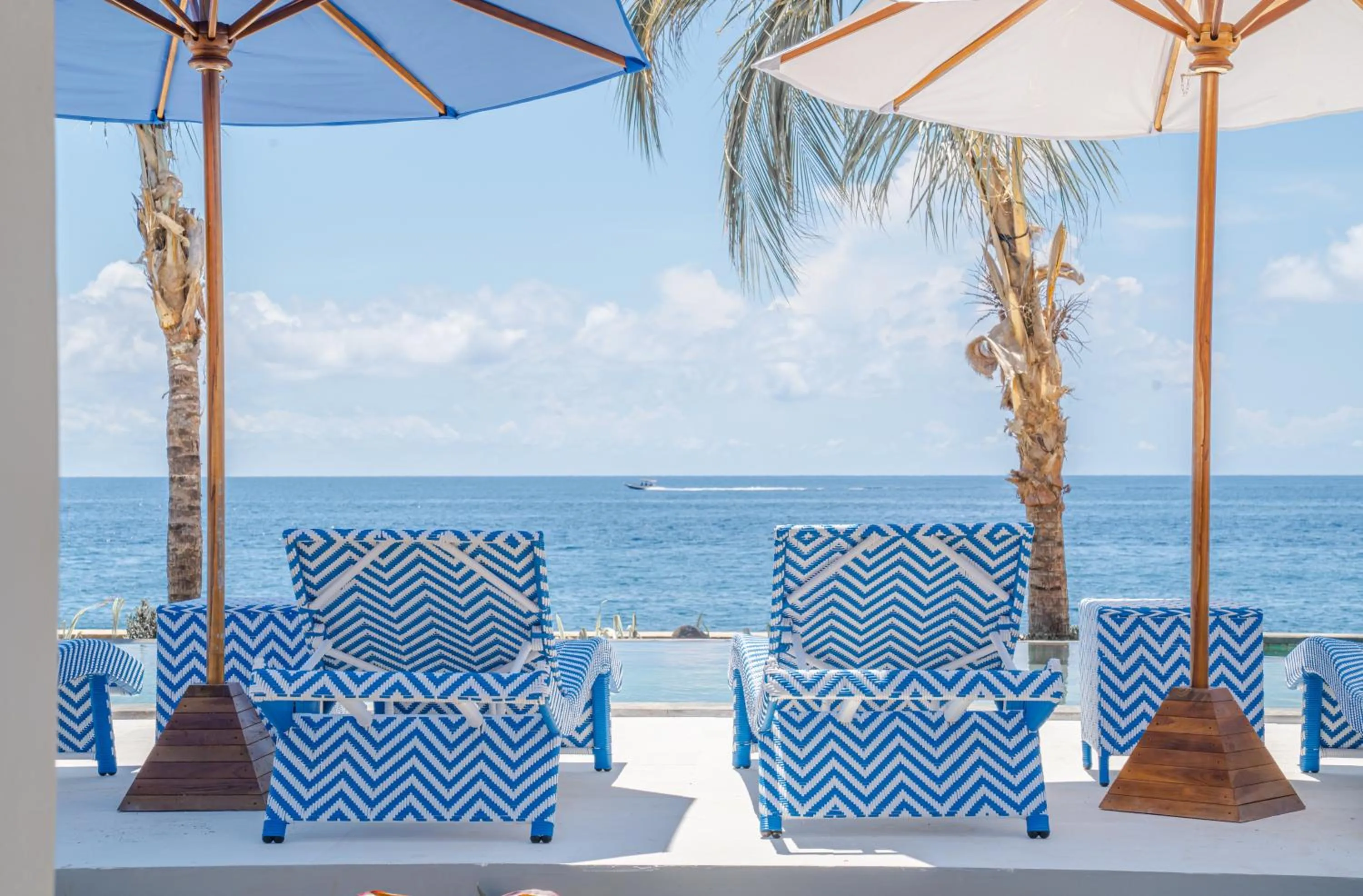 Beach in Ocean Paradise Bali