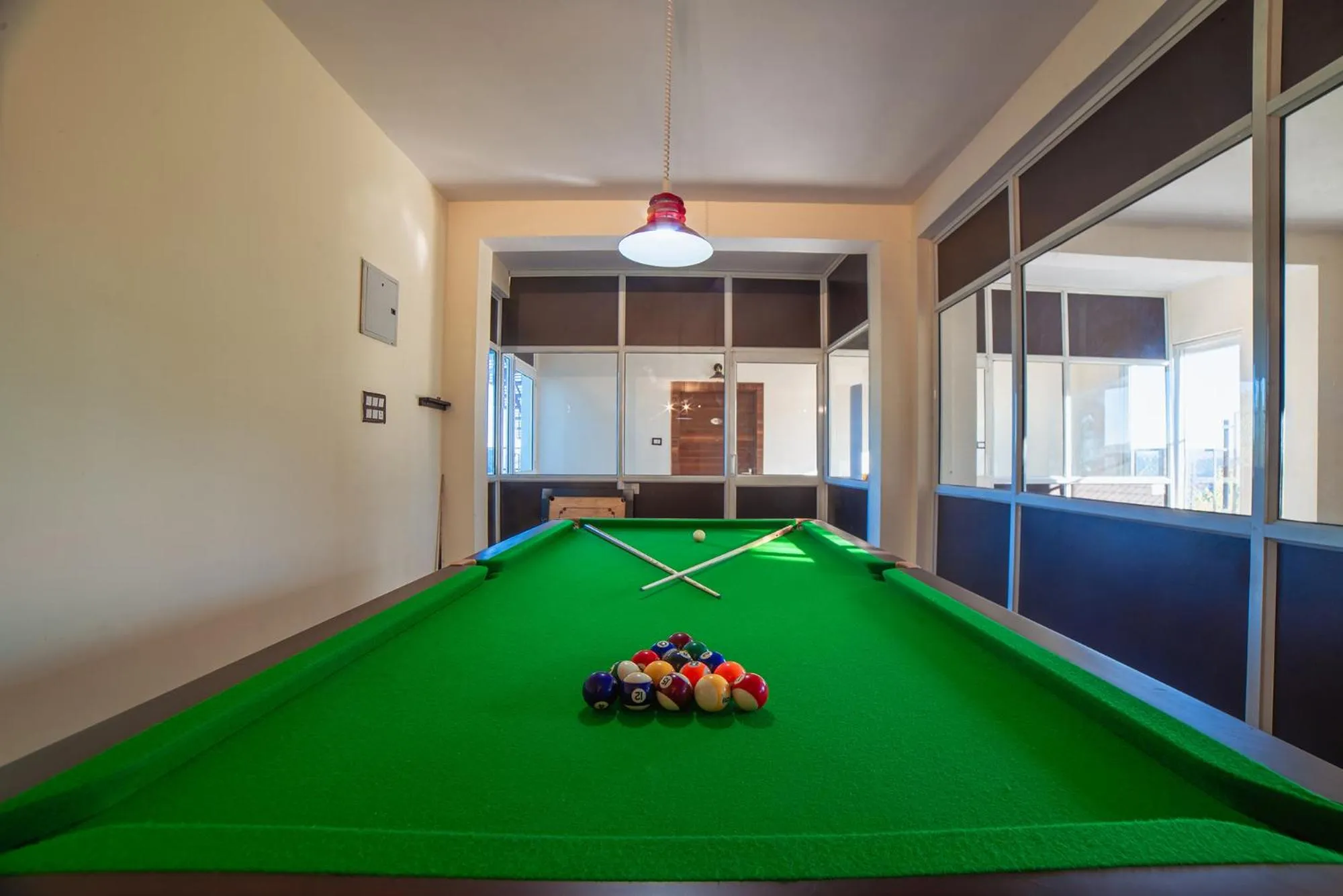 Billiard in Dhanachuli Retreat