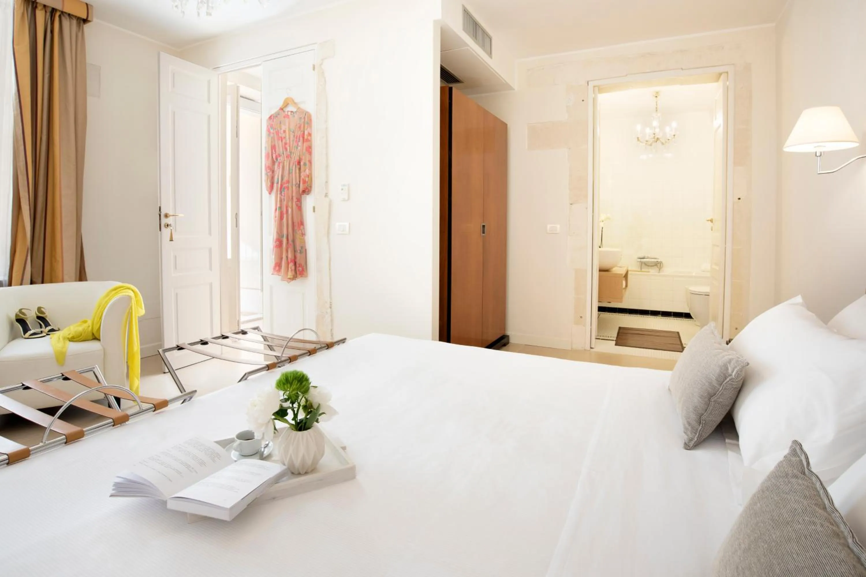 Bed in Hotel Palazzo Cavalieri