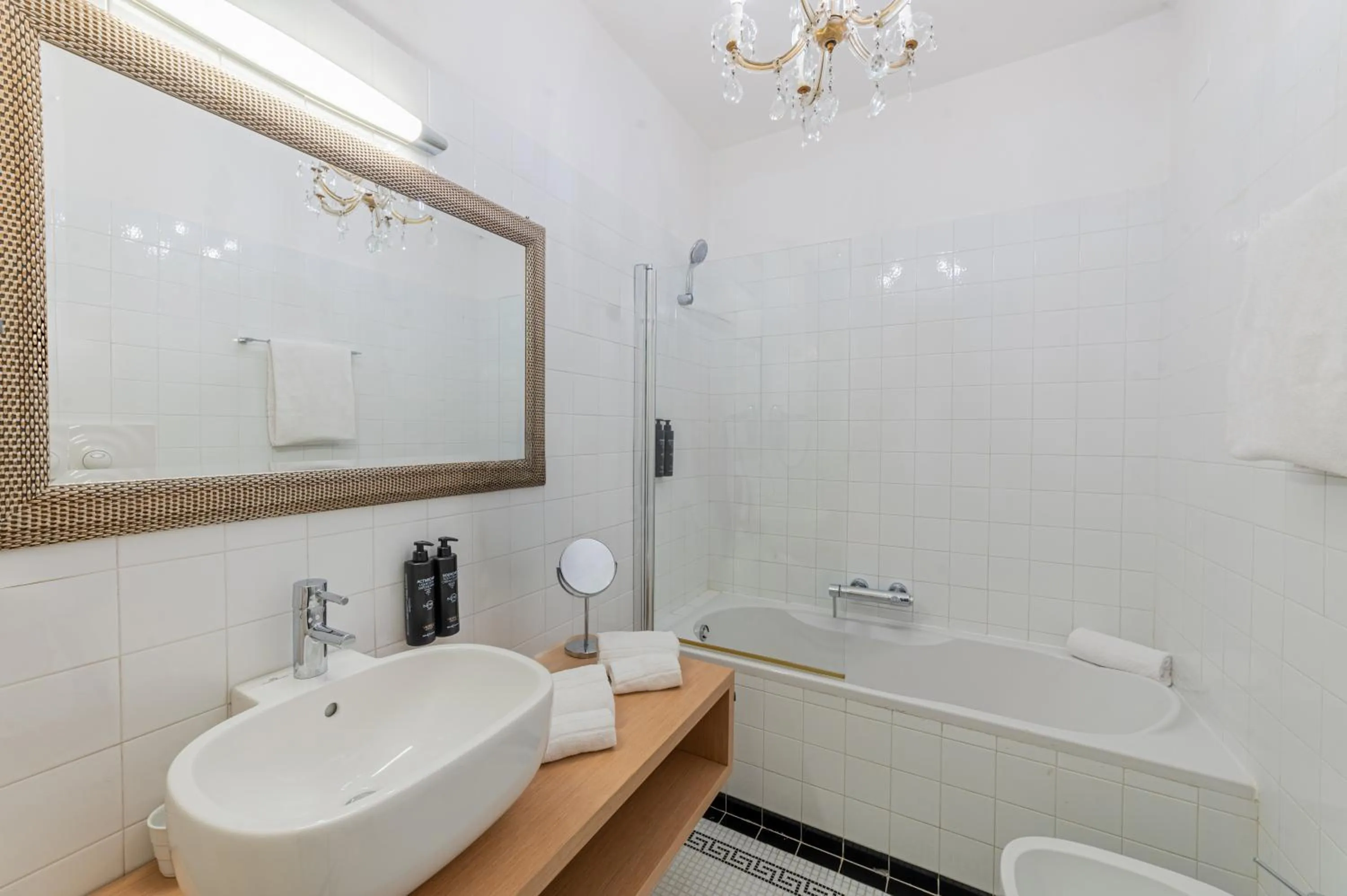 Shower in Hotel Palazzo Cavalieri