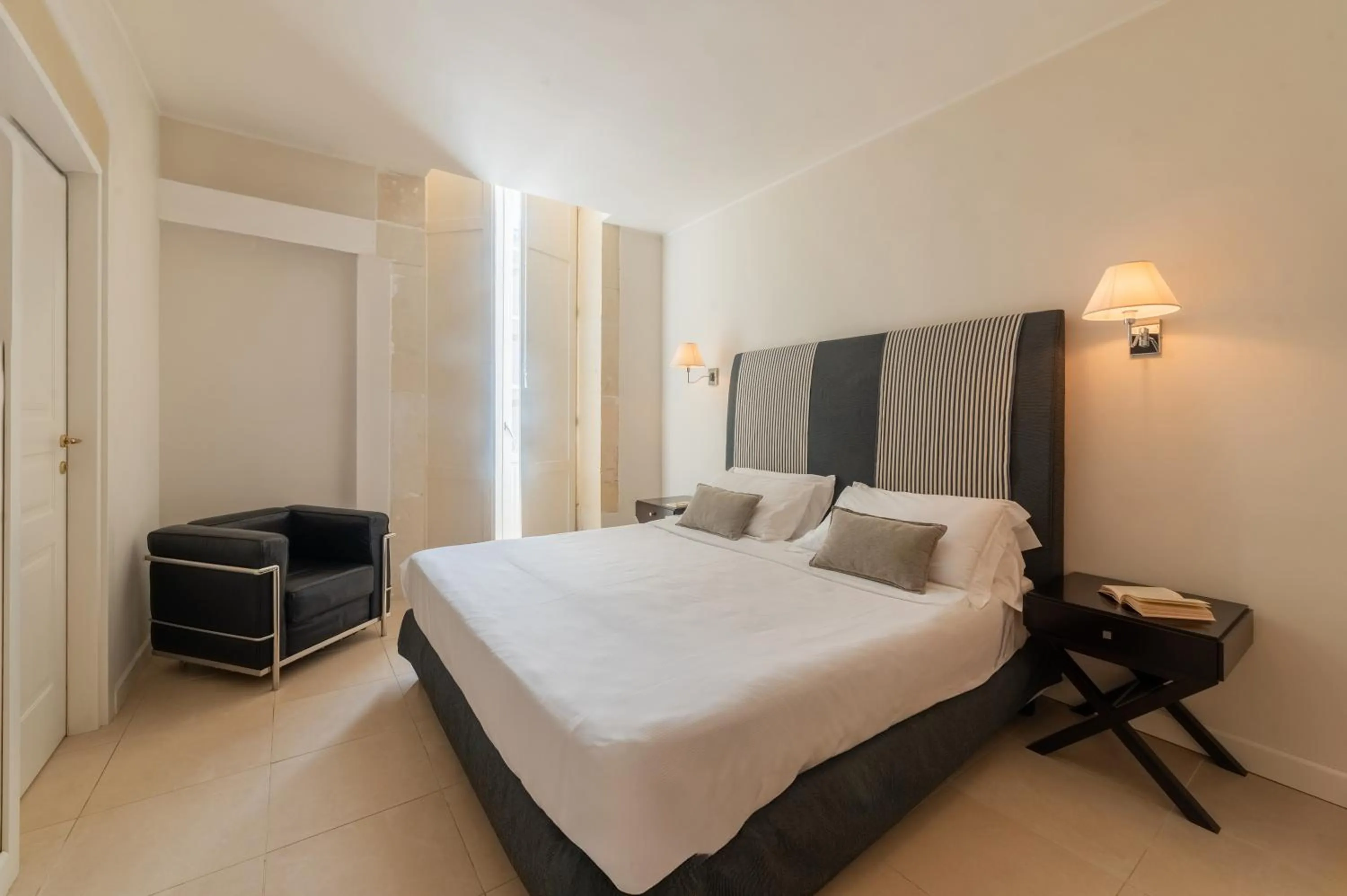 Bed in Hotel Palazzo Cavalieri