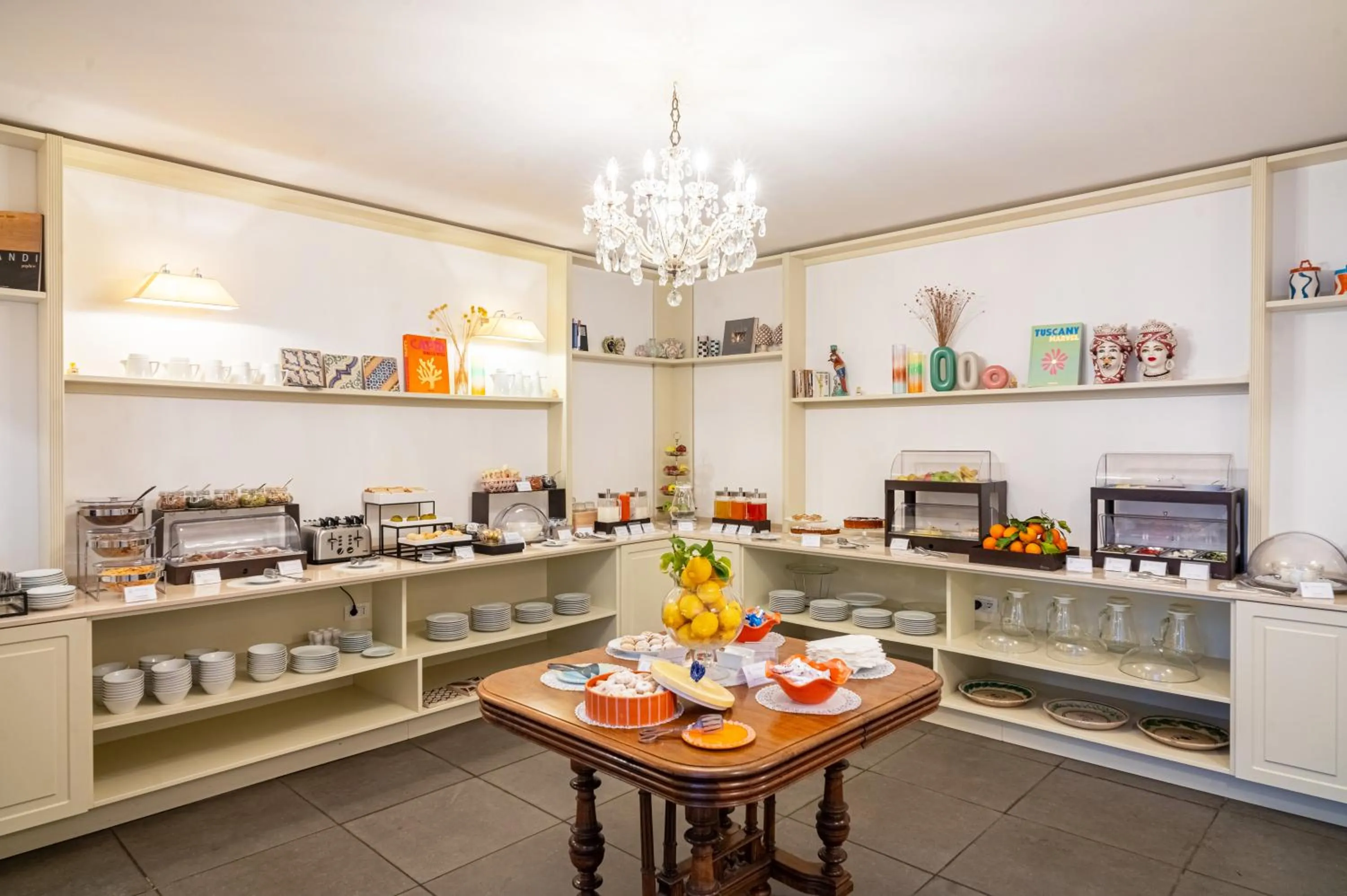 Breakfast in Hotel Palazzo Cavalieri