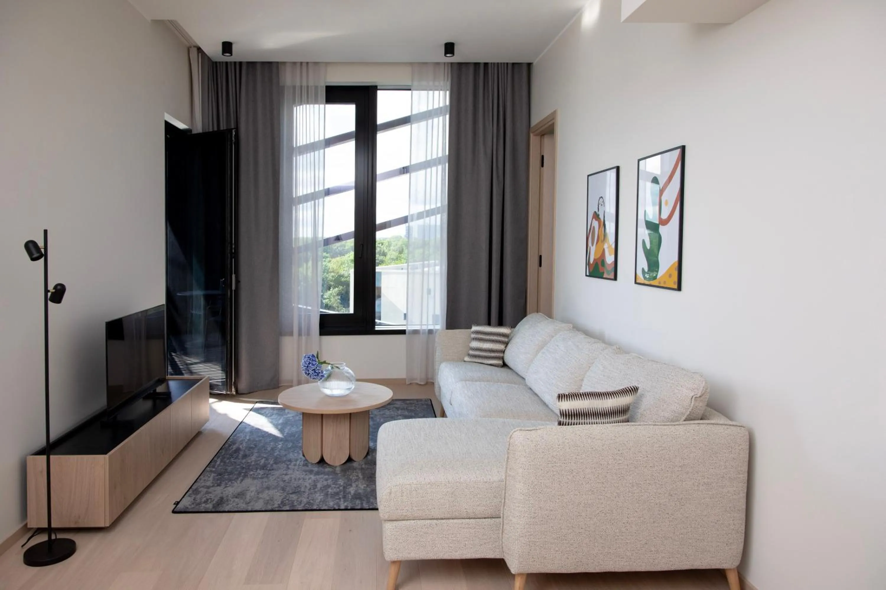 TV and multimedia in Bob W Tallinn Kesklinn