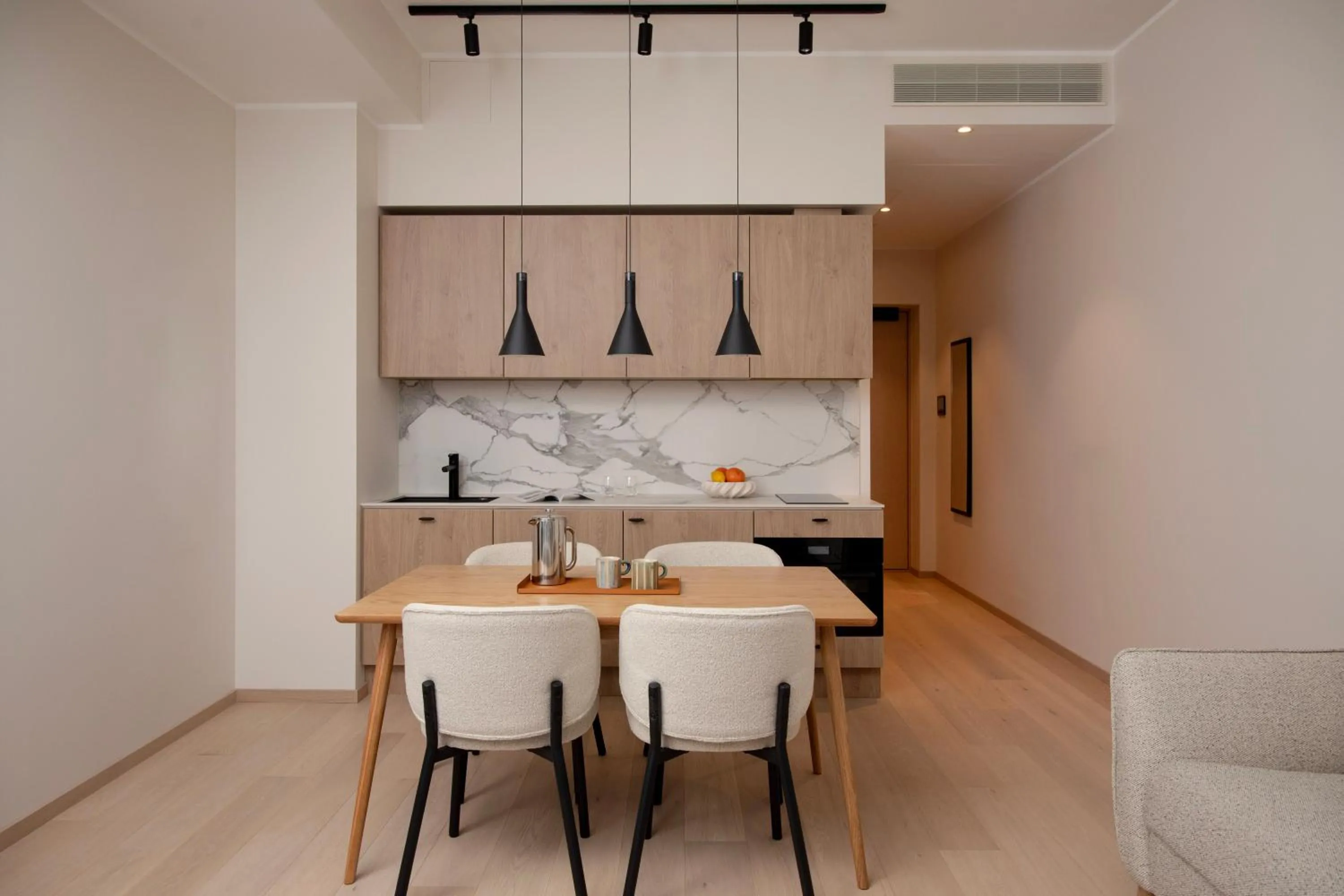 Kitchen or kitchenette in Bob W Tallinn Kesklinn