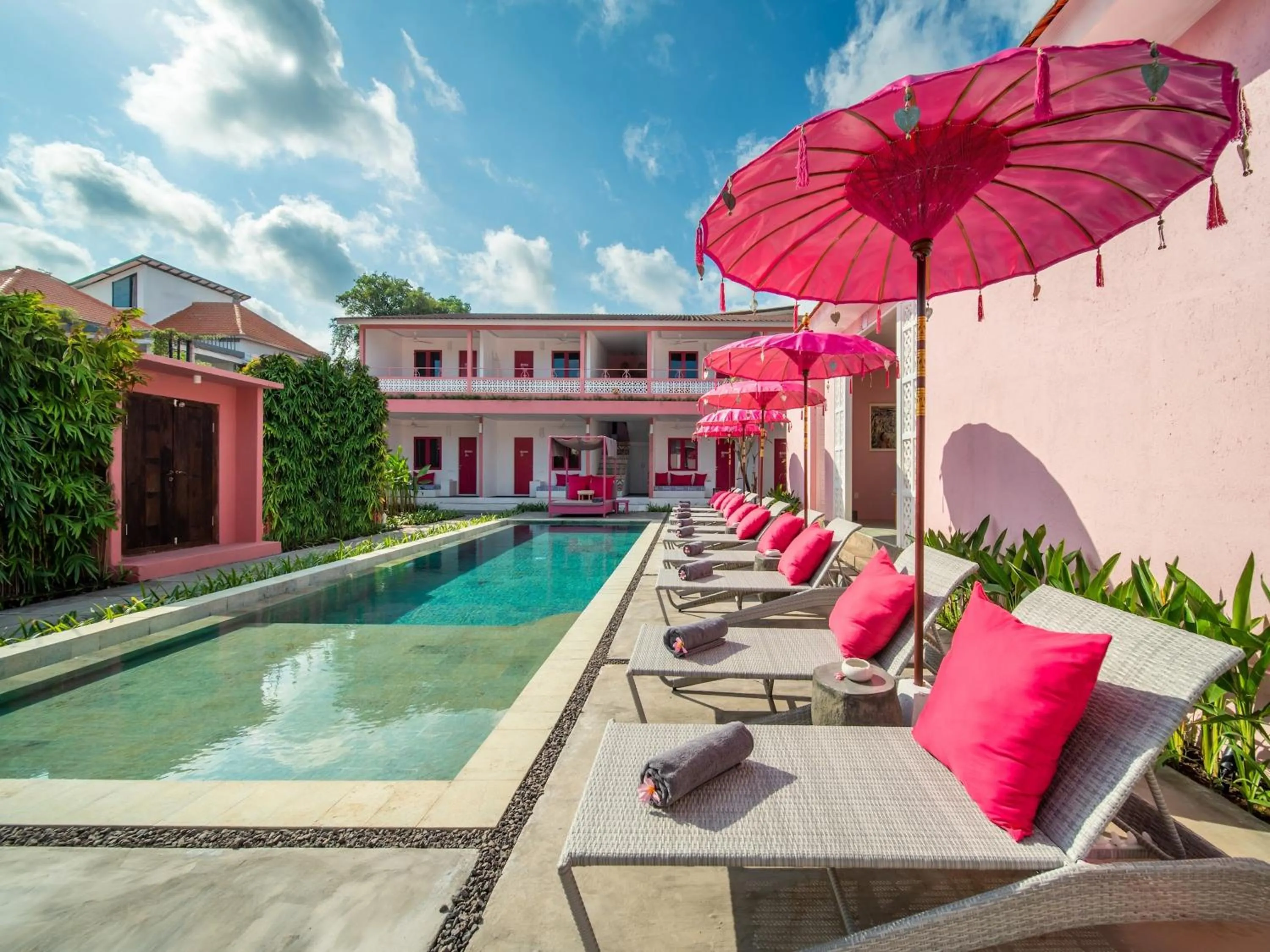 PinkPrivate Balangan - for Cool Adults Only