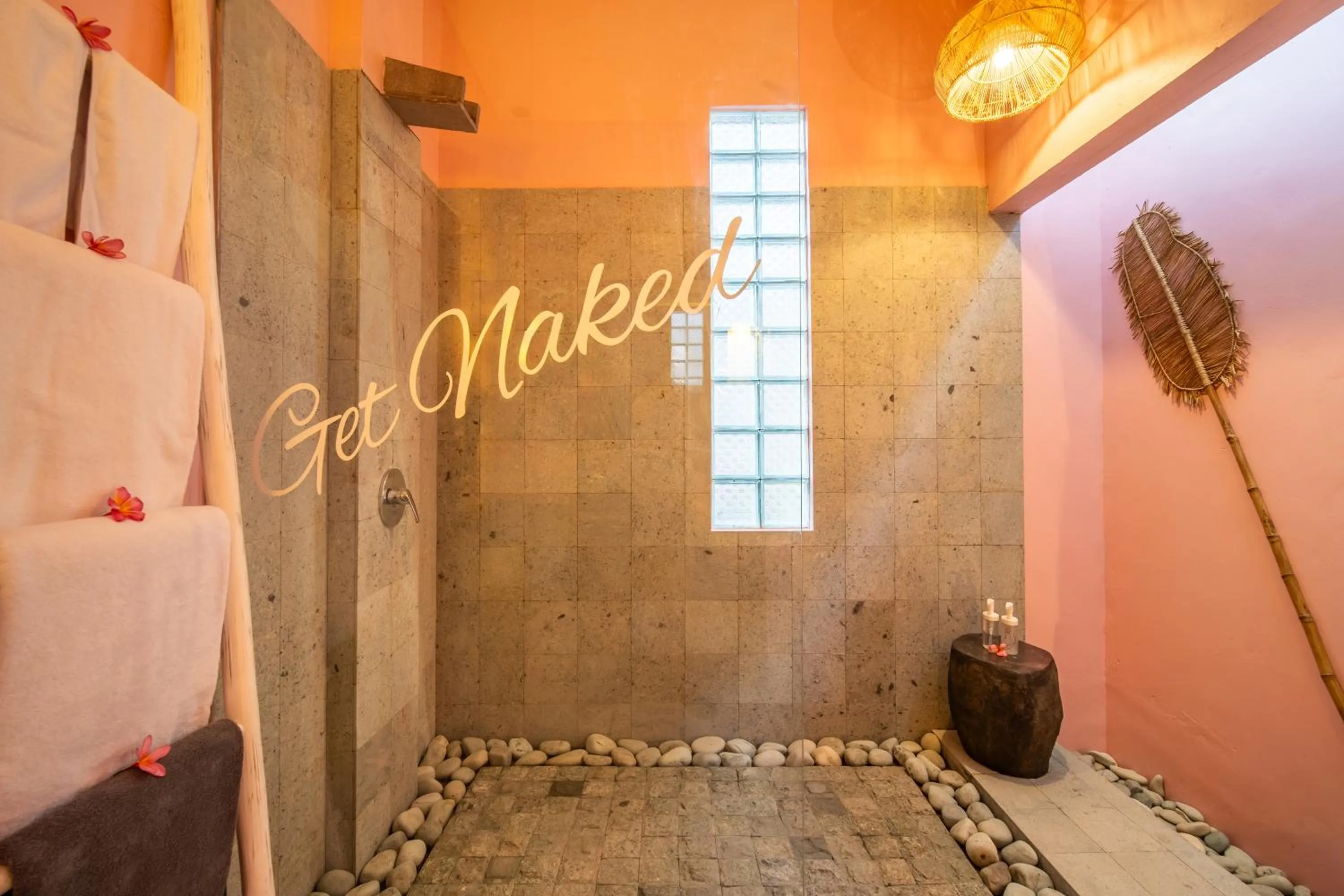 Bathroom in PinkPrivate Balangan - for Cool Adults Only