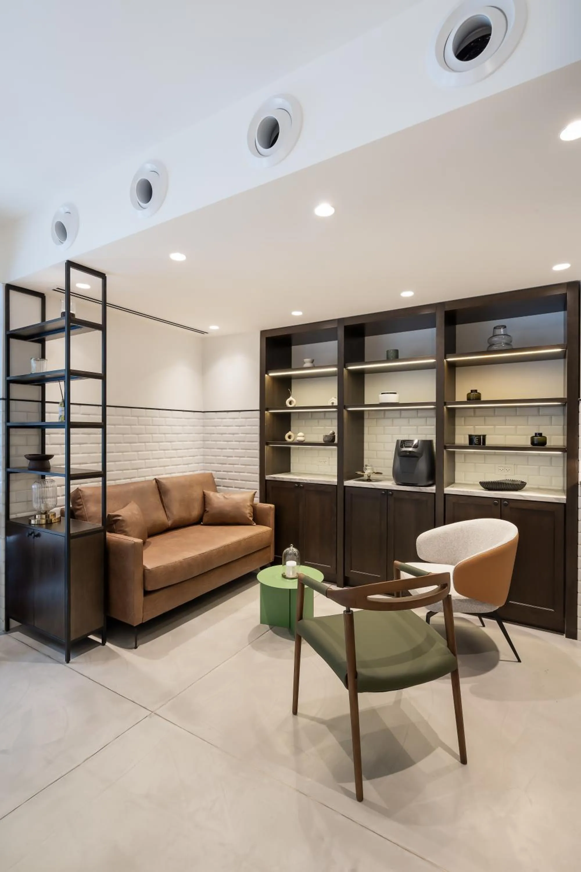 Living room in Mulan Hotel TLV