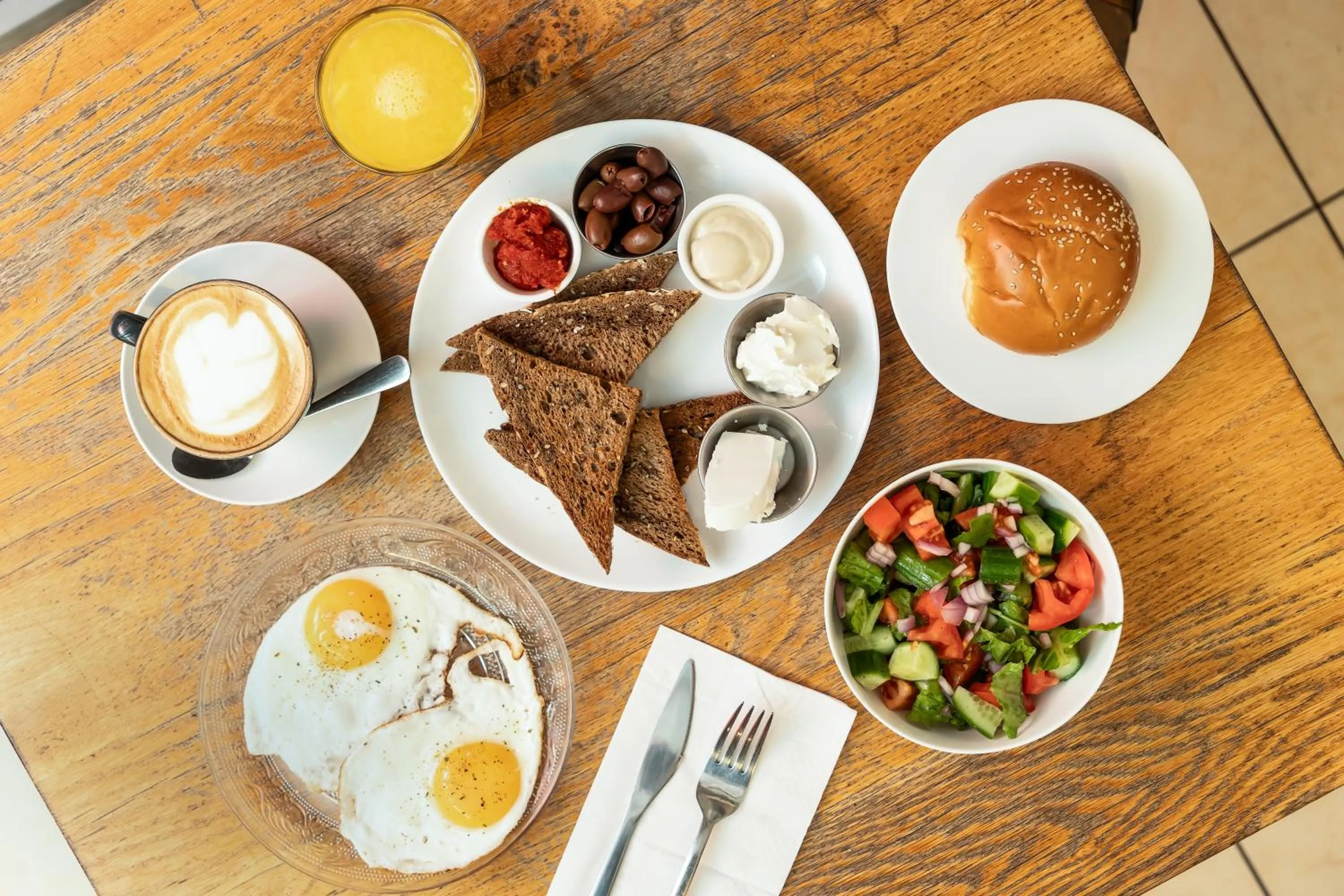Breakfast in Mulan Hotel TLV