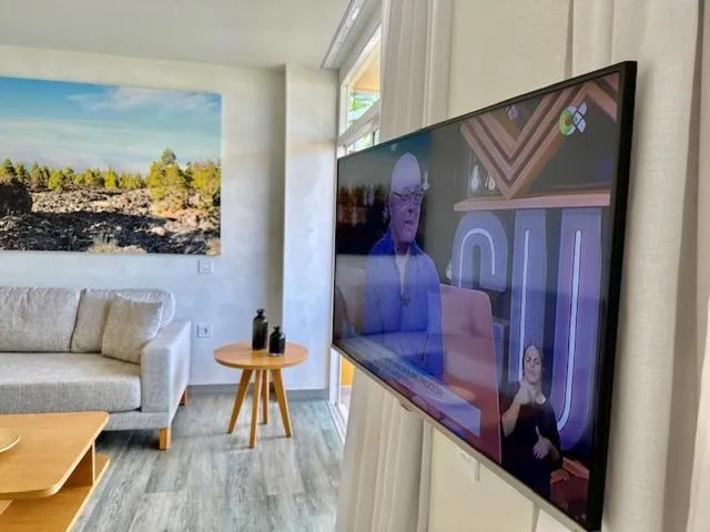 TV and multimedia in Apartamentos Tigaiga Suites