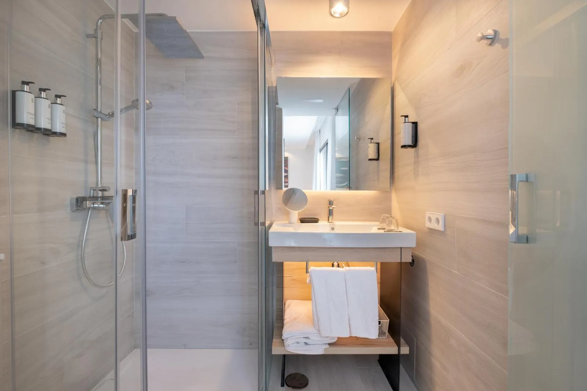 Bathroom in Hotel Cetina Cabo de Palos Puerto