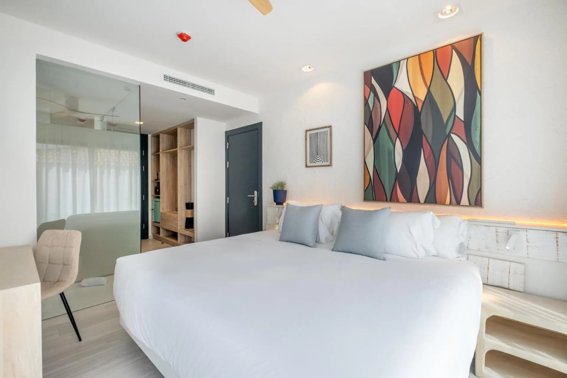 Photo of the whole room, Bed in Hotel Cetina Cabo de Palos Puerto