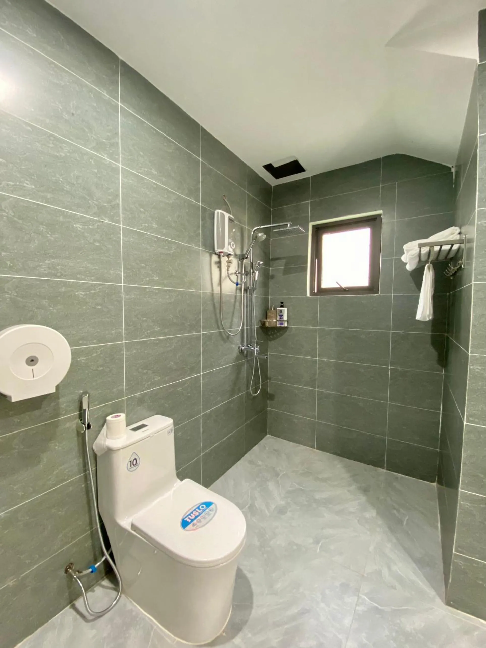 Bathroom in Chí Thanh Homestay